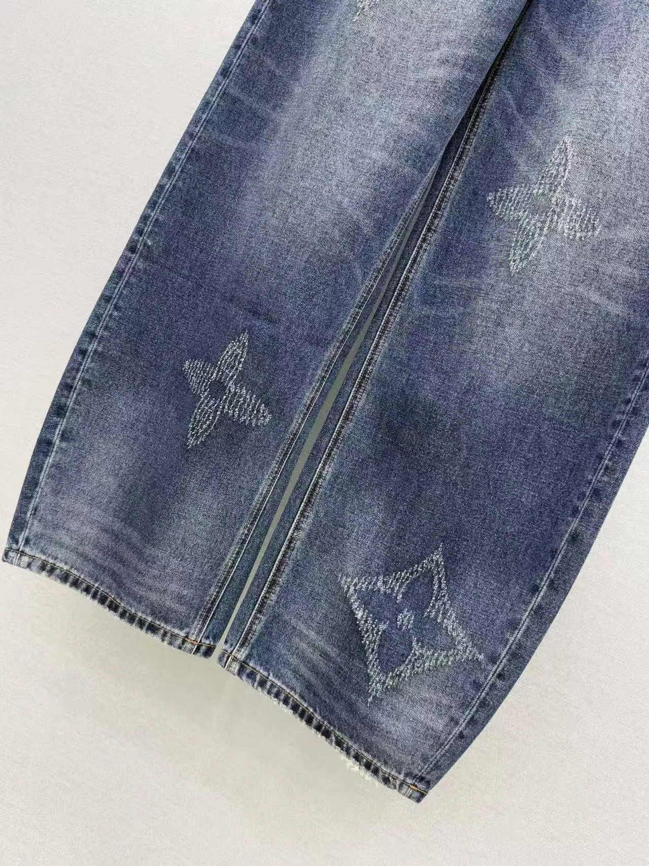 Women's Jeans LOUIS VUITTON 17926275