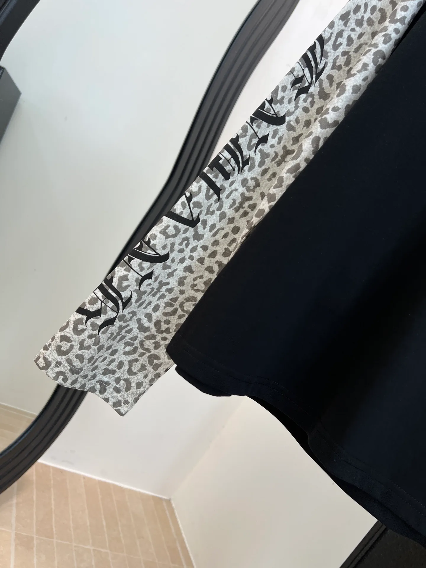 Women's T-Shirts CHROME HEARTS 17571161