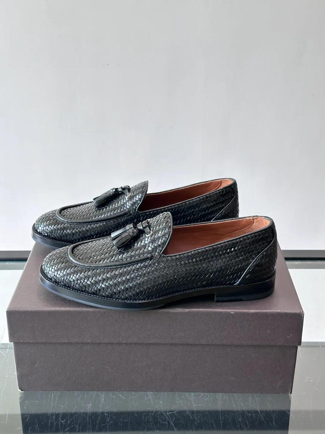 Men's Loafers And Dress Shoes BOTTEGA VENETA 17730365
