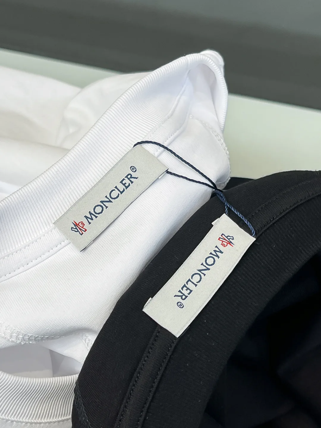 Men's T-Shirts MONCLER 18499394