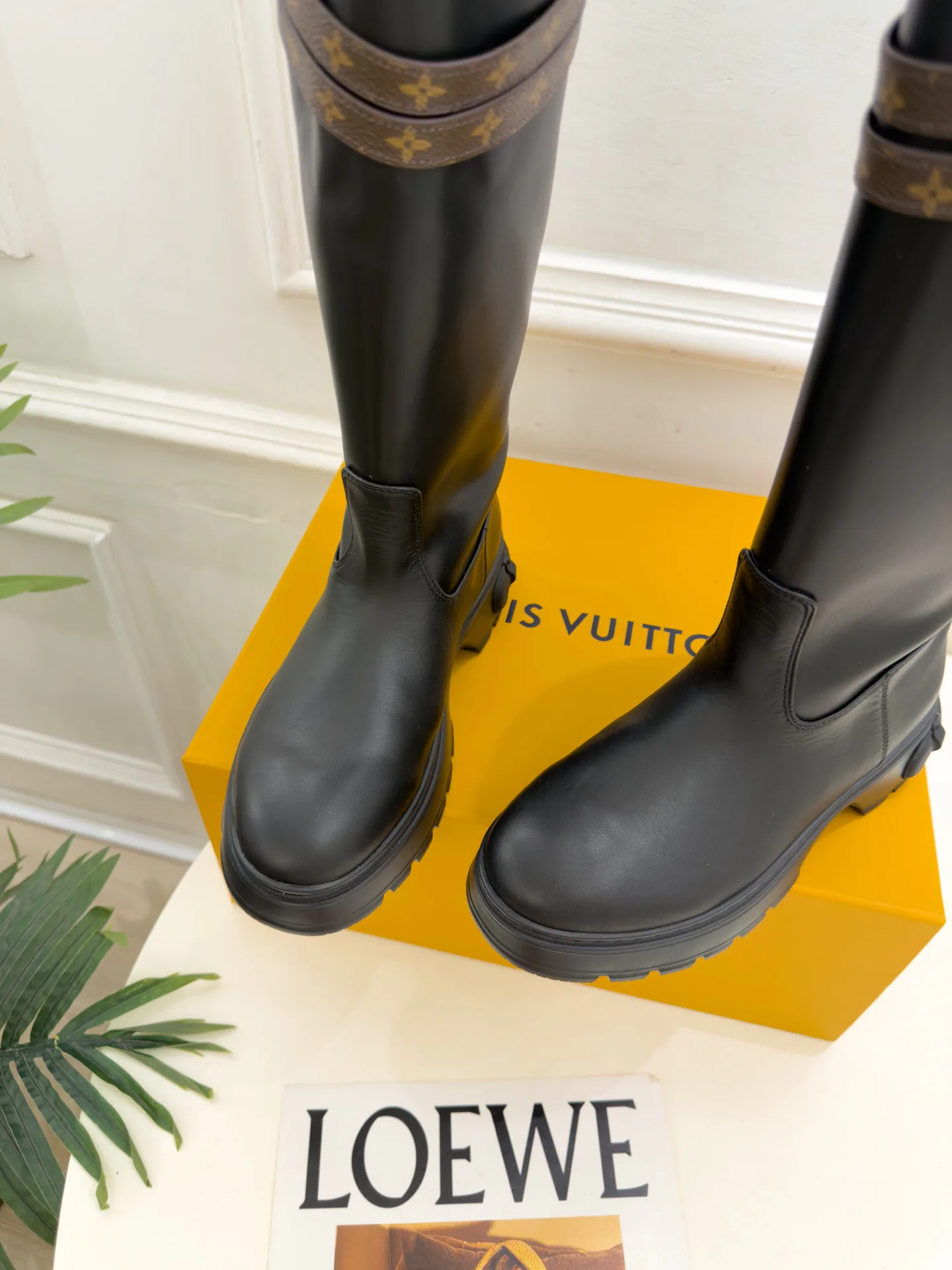 Women's Boots LOUIS VUITTON 18370300
