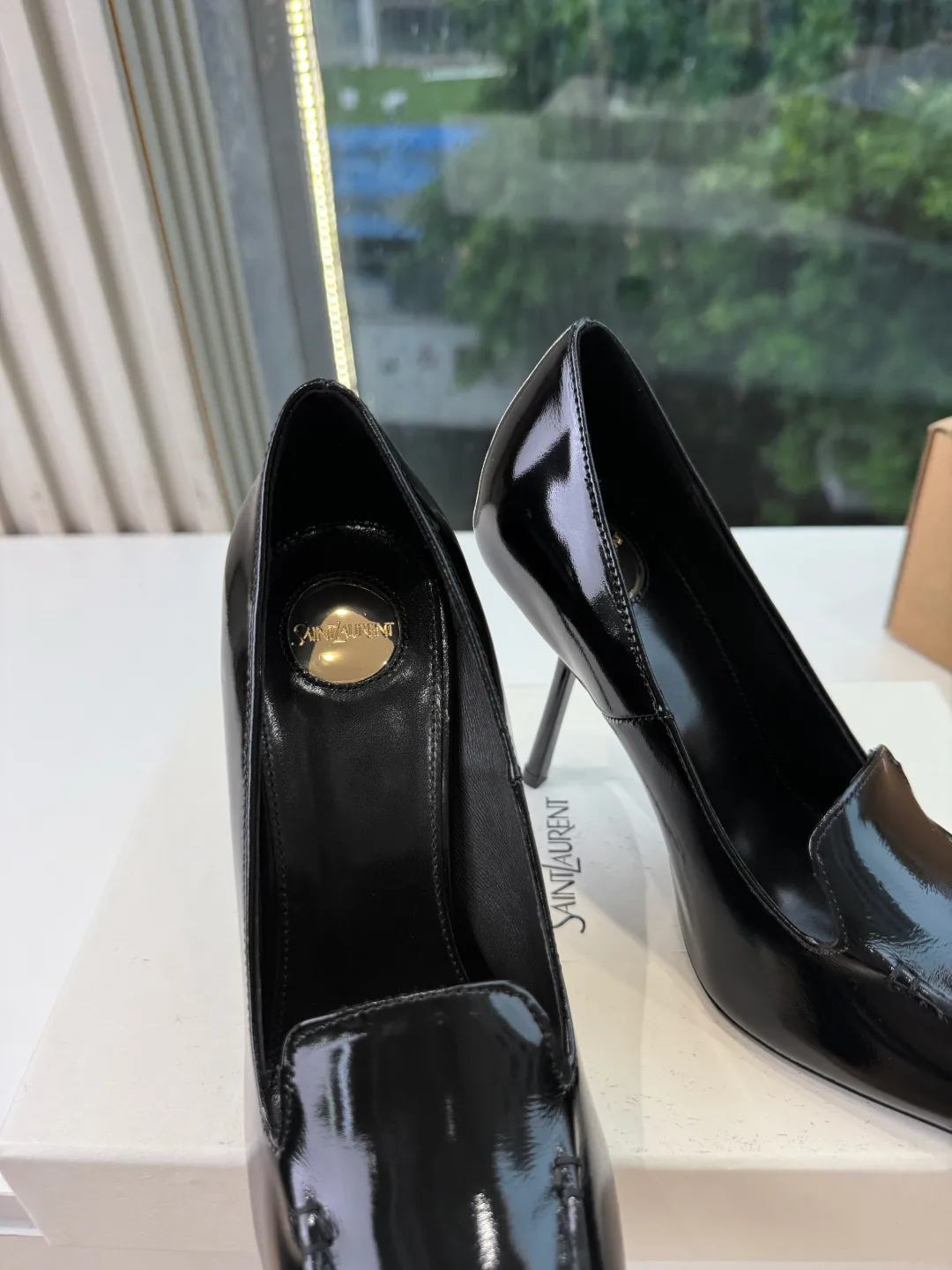 Women's Heels SAINT LAURENT 18104142