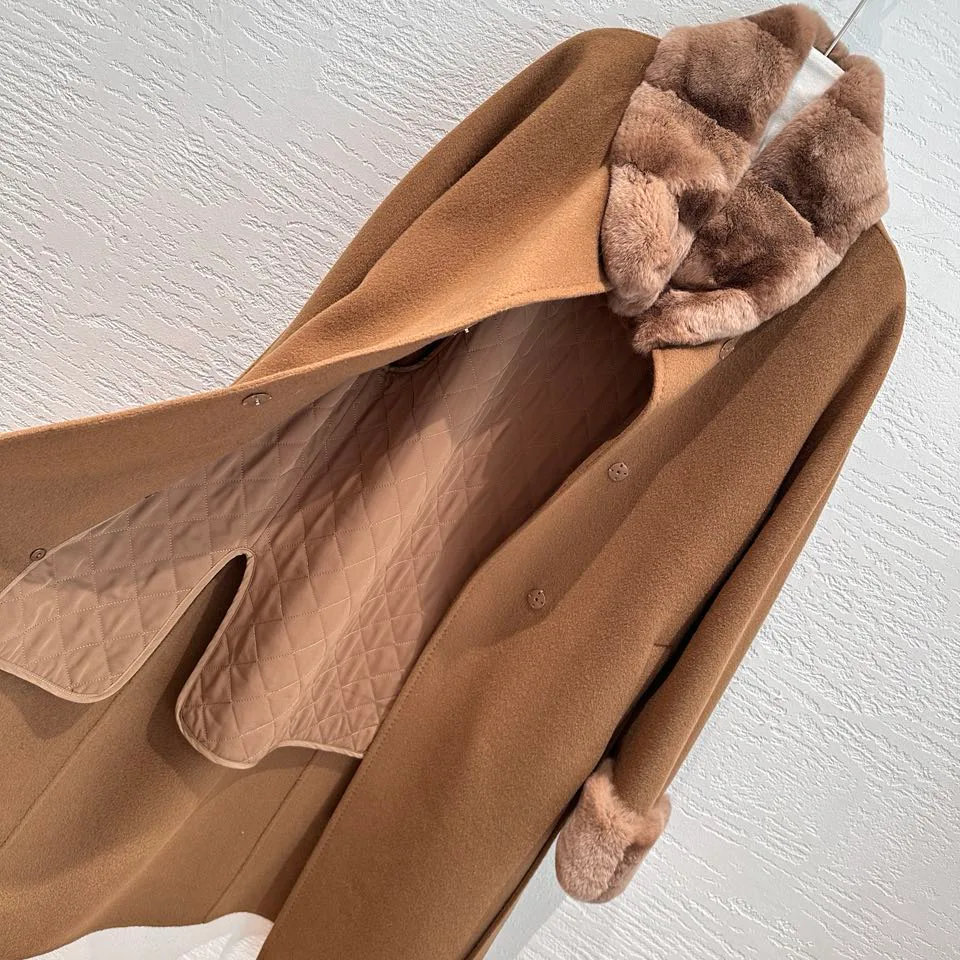 Women's Coats LORO PIANA 18456347