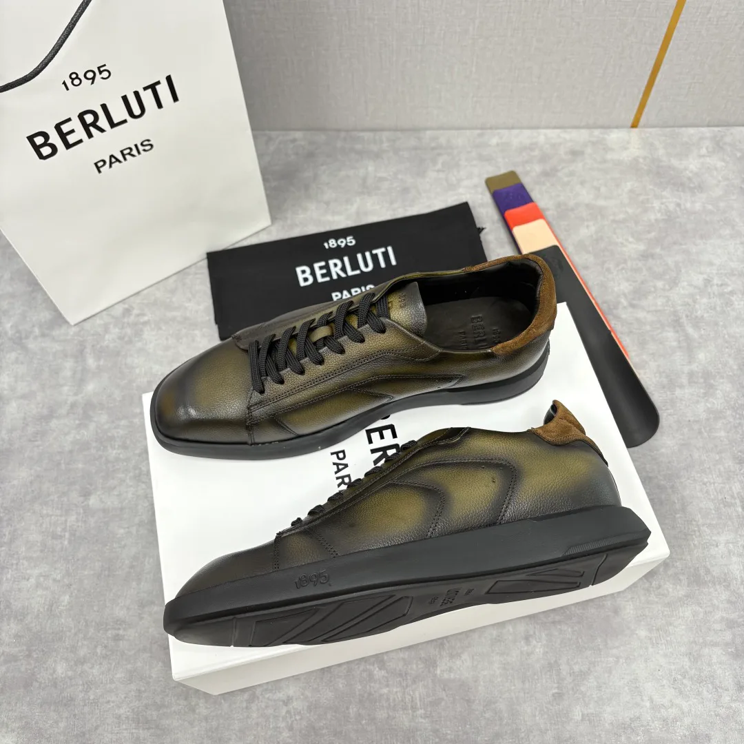Men's Sneakers BERLUTI 18117386
