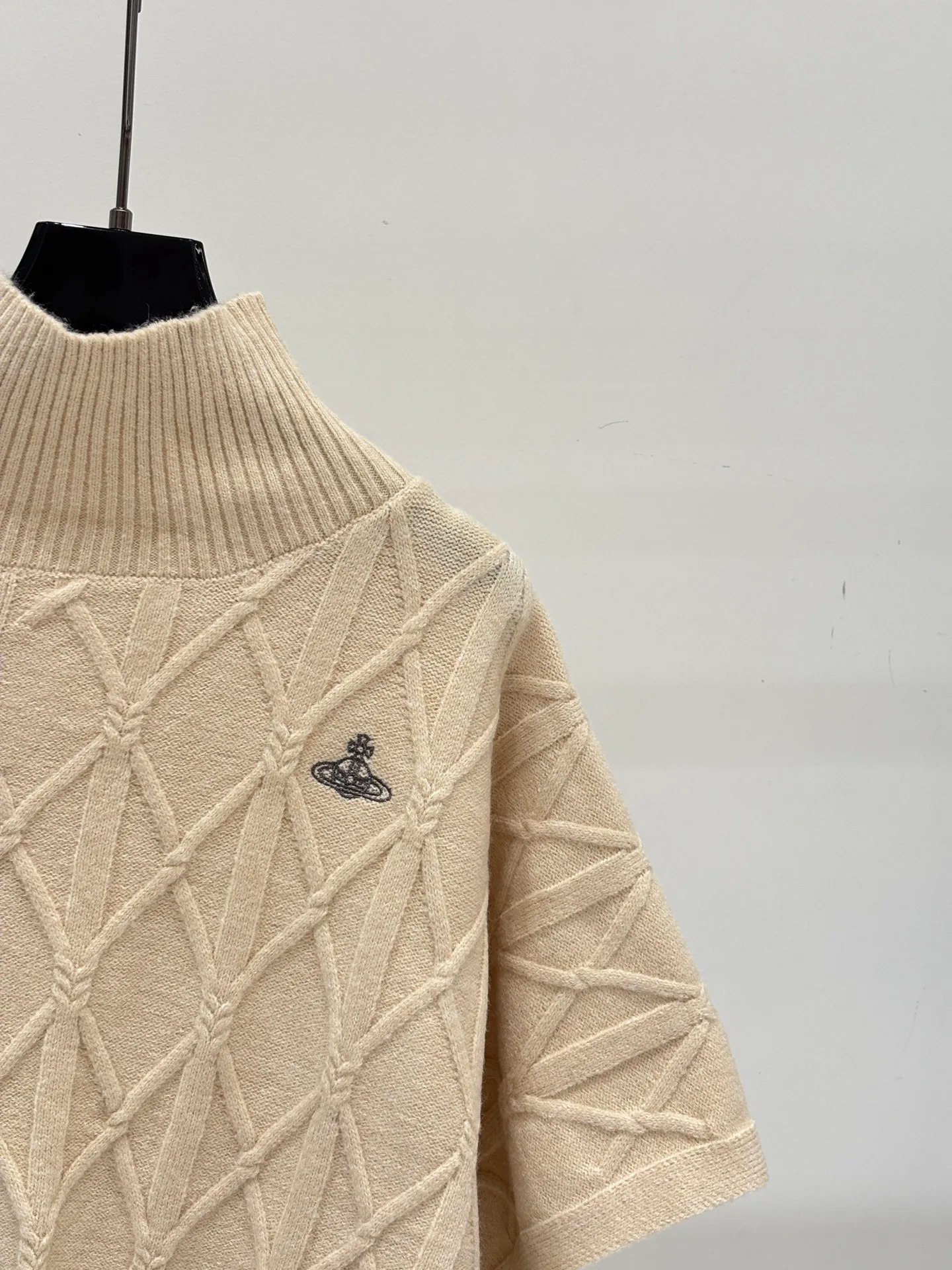 Women's Jumpers And Sweaters VIVIENNE WESTWOOD 18032010