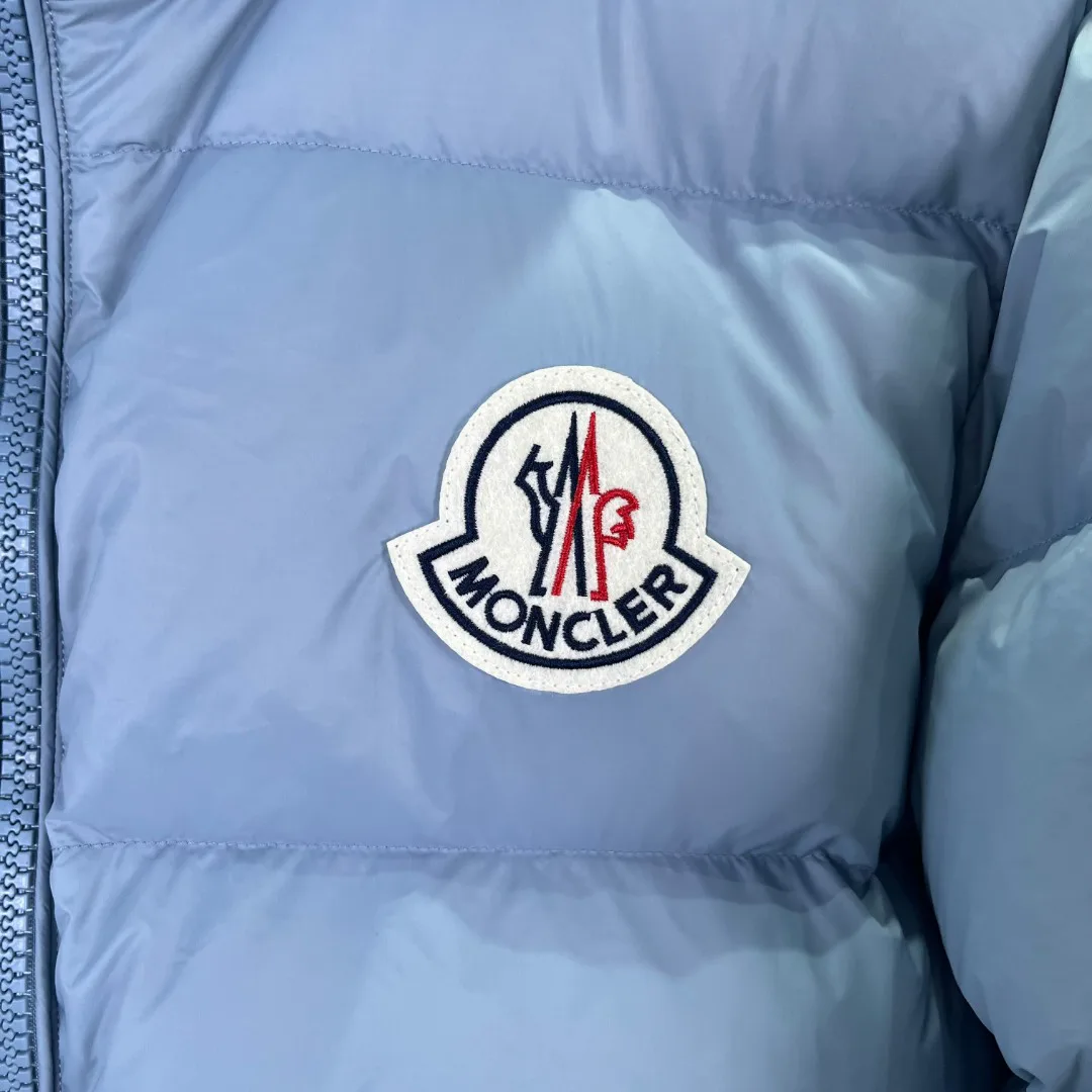 Men's Jackets And Down Jackets MONCLER 18415663