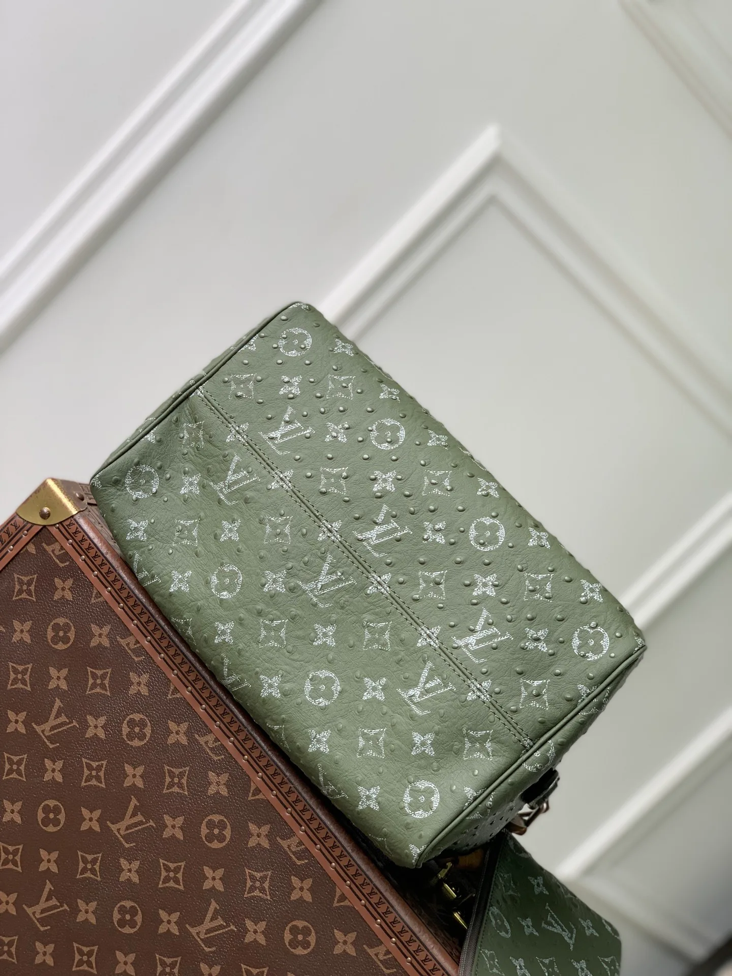 Women's Classic Handbags LOUIS VUITTON 18147443