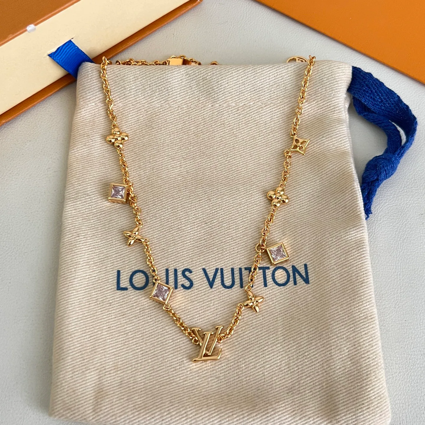 Jewelry LOUIS VUITTON 16892571