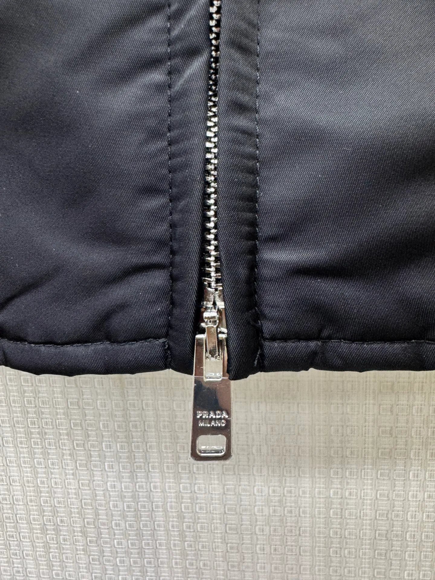 Women's Jackets And Down Jackets PRADA 18204533