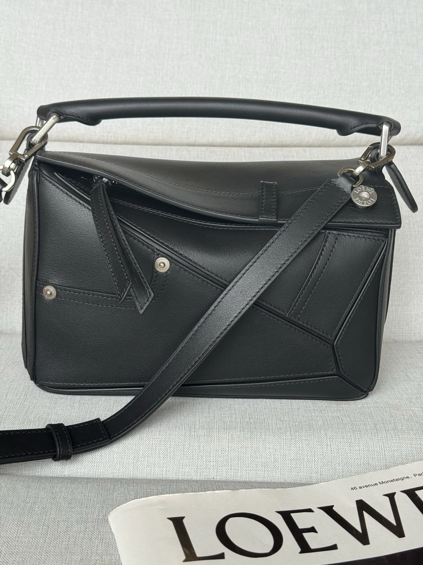 Women's Classic Handbags LOEWE 17937889