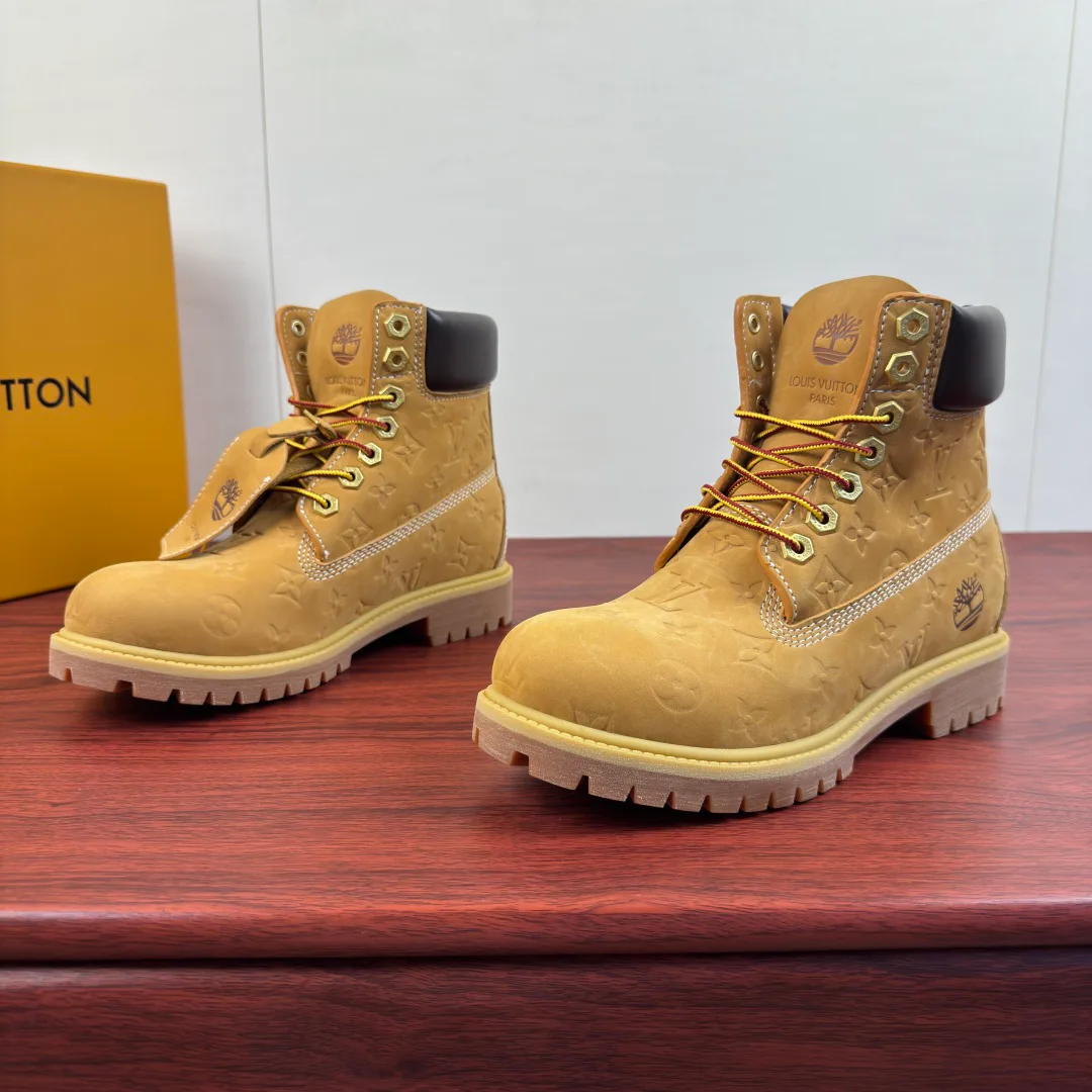 Men's Ankle Boots LOUIS VUITTON 18230765