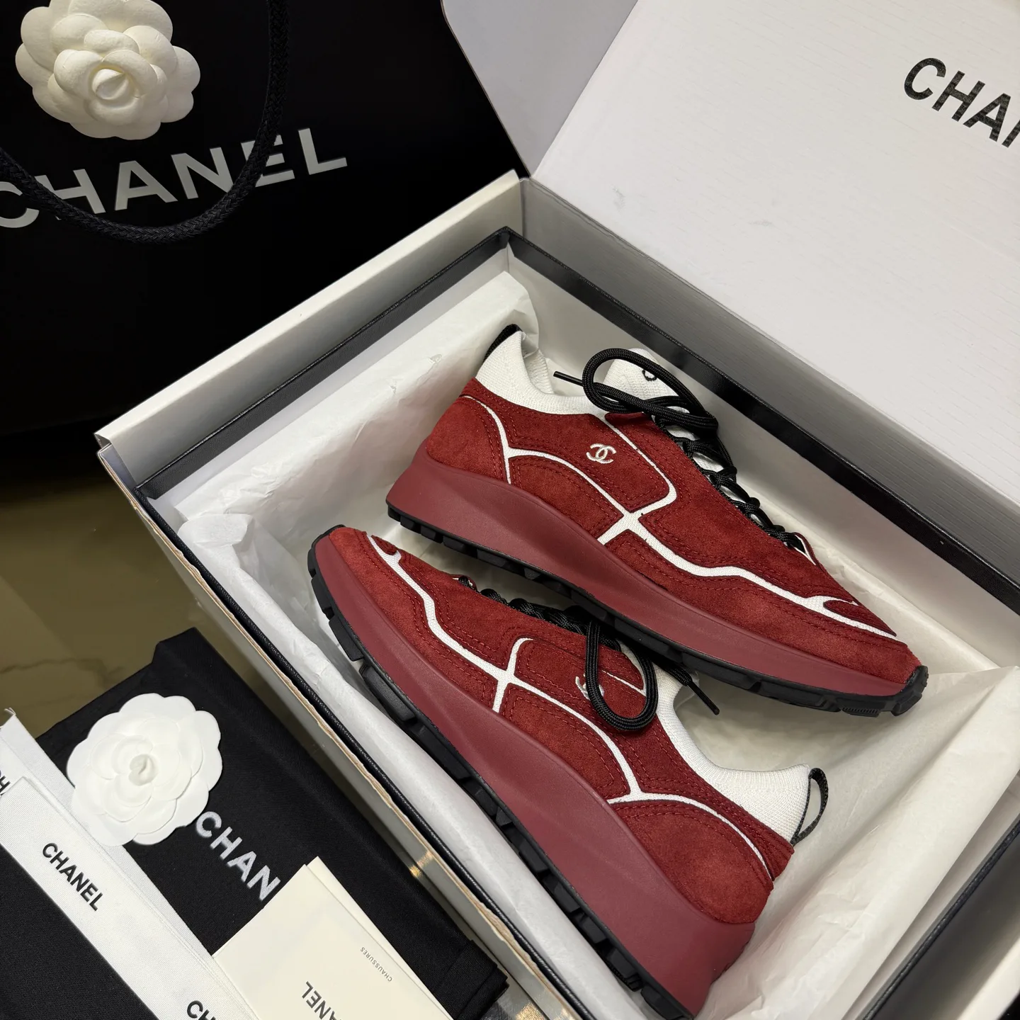 Women's Sneakers CHANEL 17877257