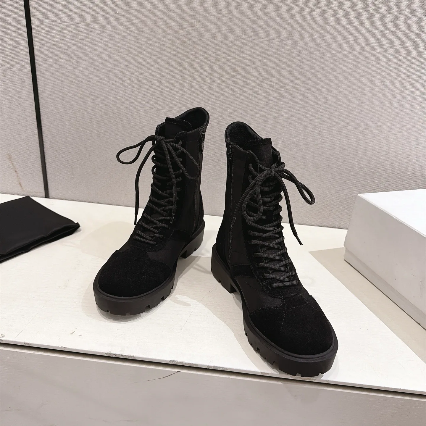 Women's Ankle Boots CELINE 18354609