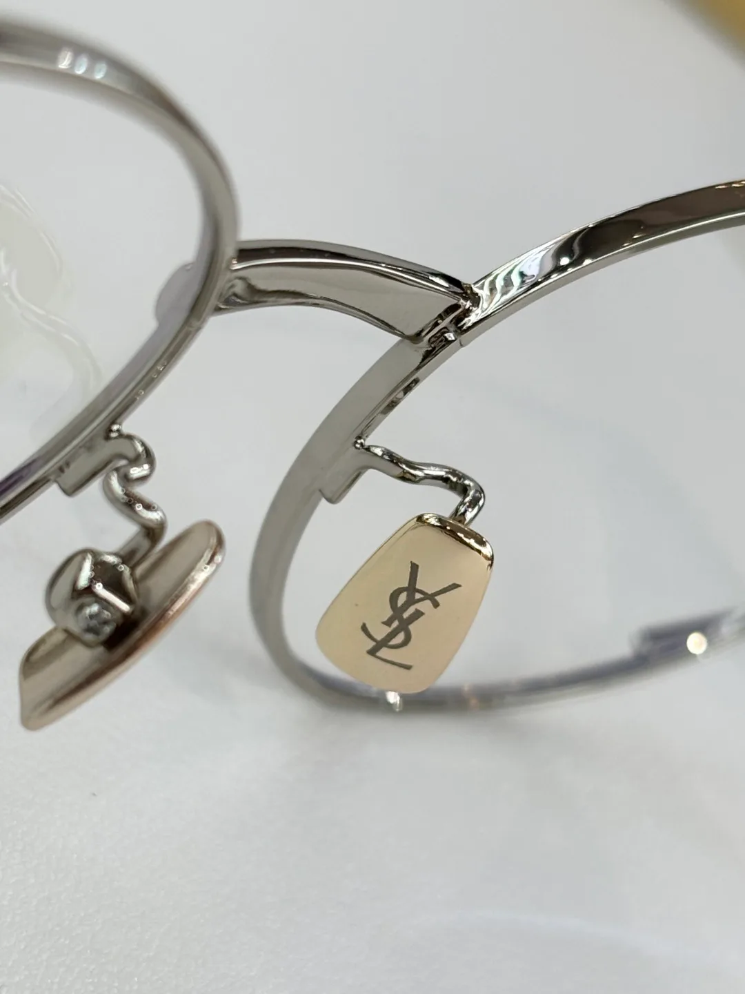 Glasses SAINT LAURENT 17291136