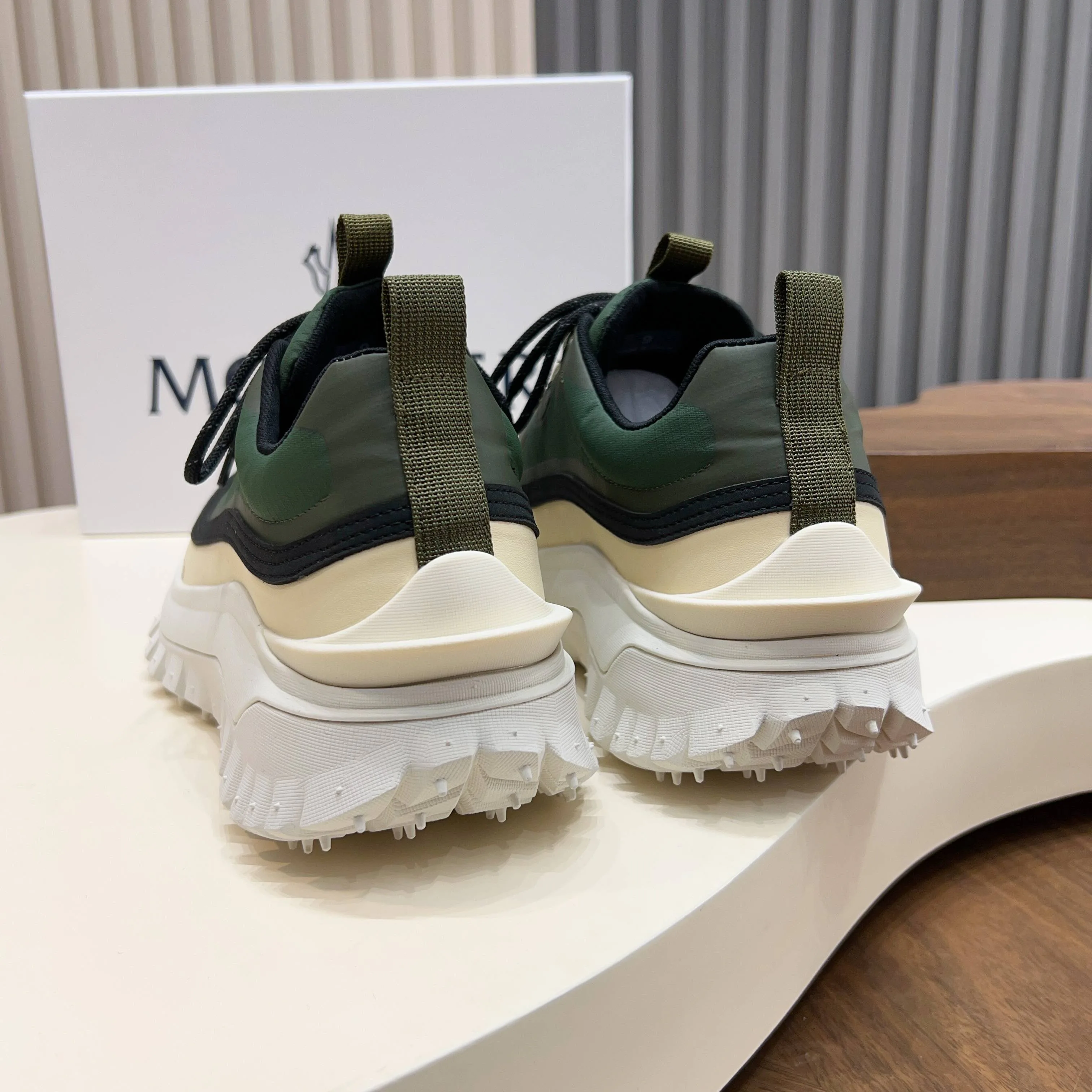 Men's Sneakers MONCLER 18116760