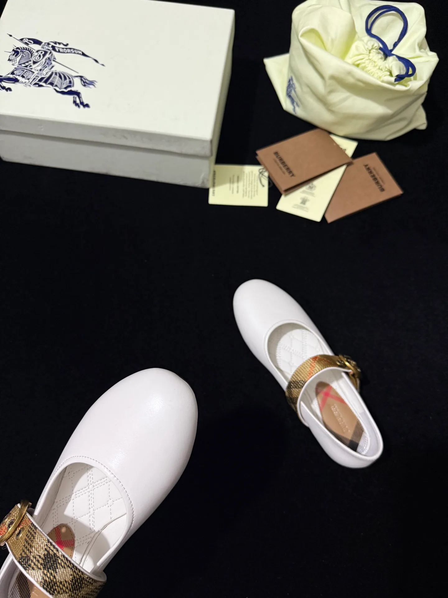 Women's Heels BURBERRY 18110678
