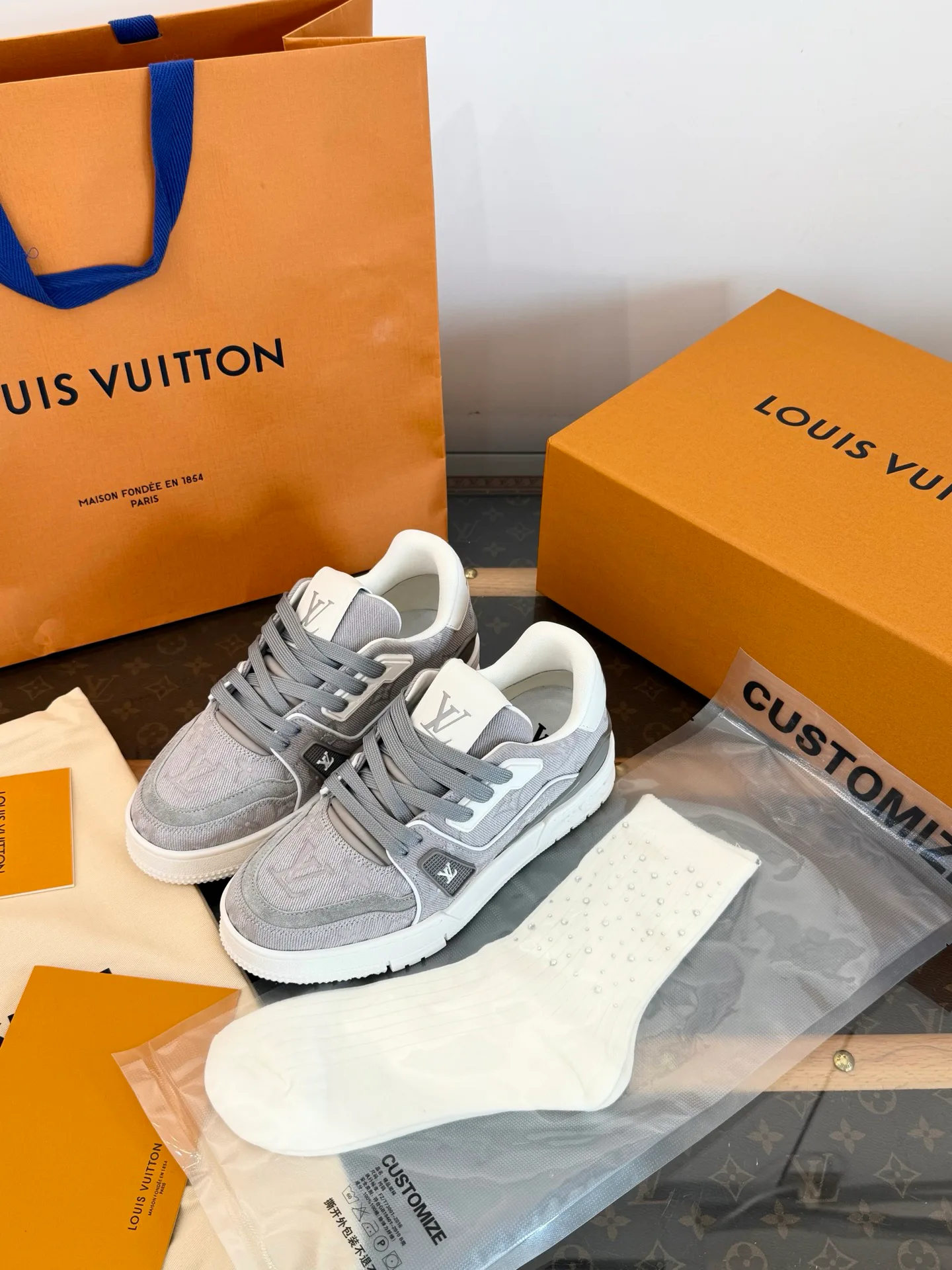 Men's Sneakers LOUIS VUITTON 17811973