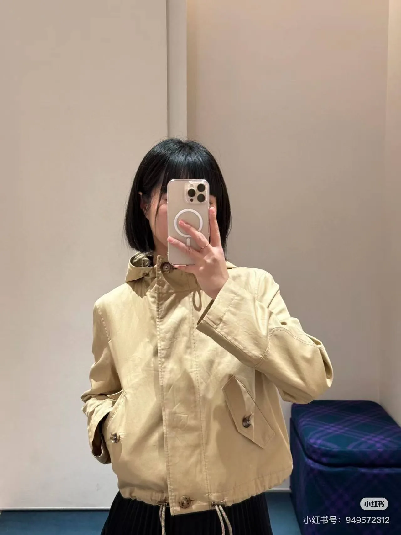 Women's Jackets And Down Jackets BURBERRY 17906719