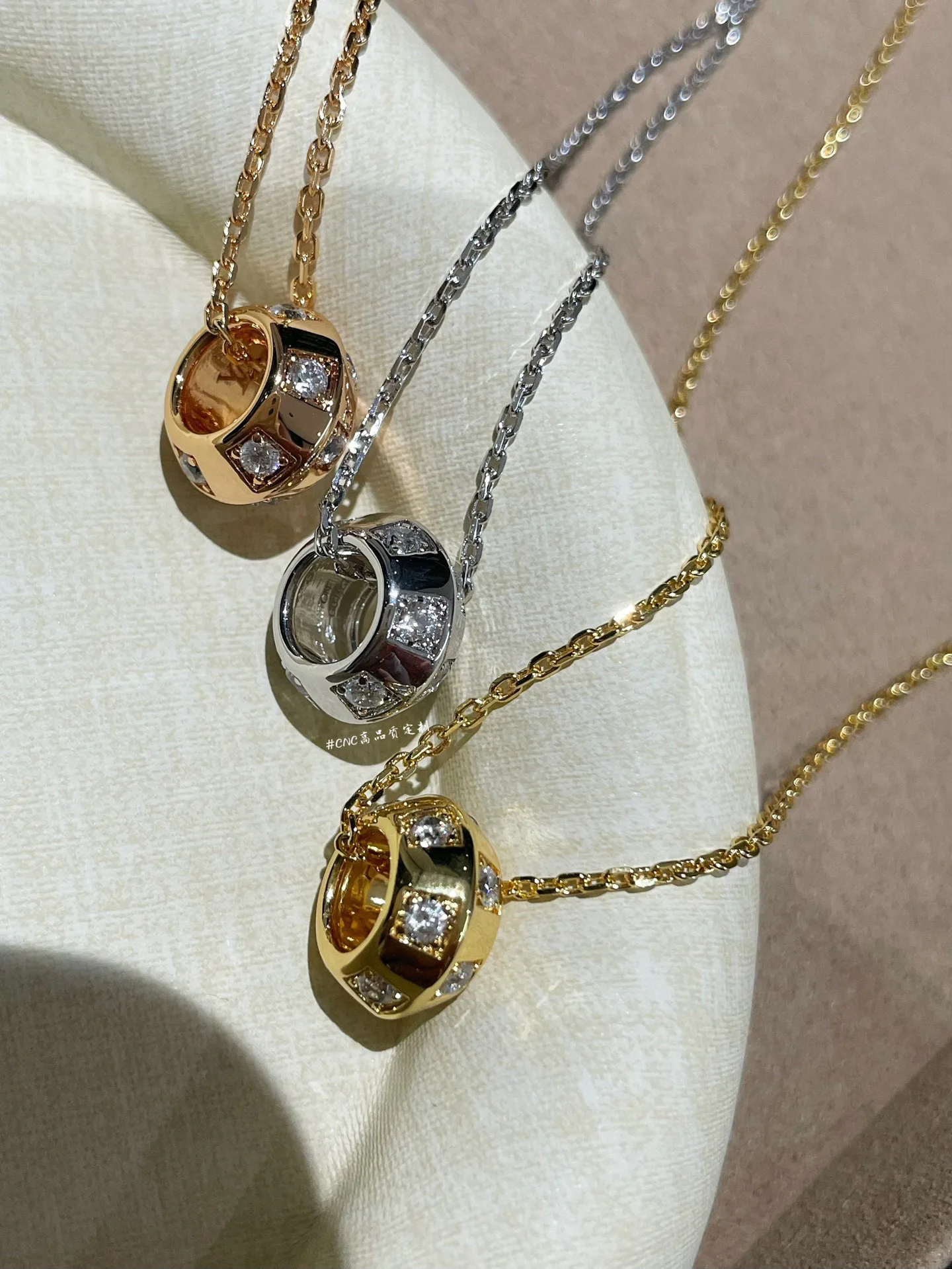 Jewelry LOUIS VUITTON 17819343