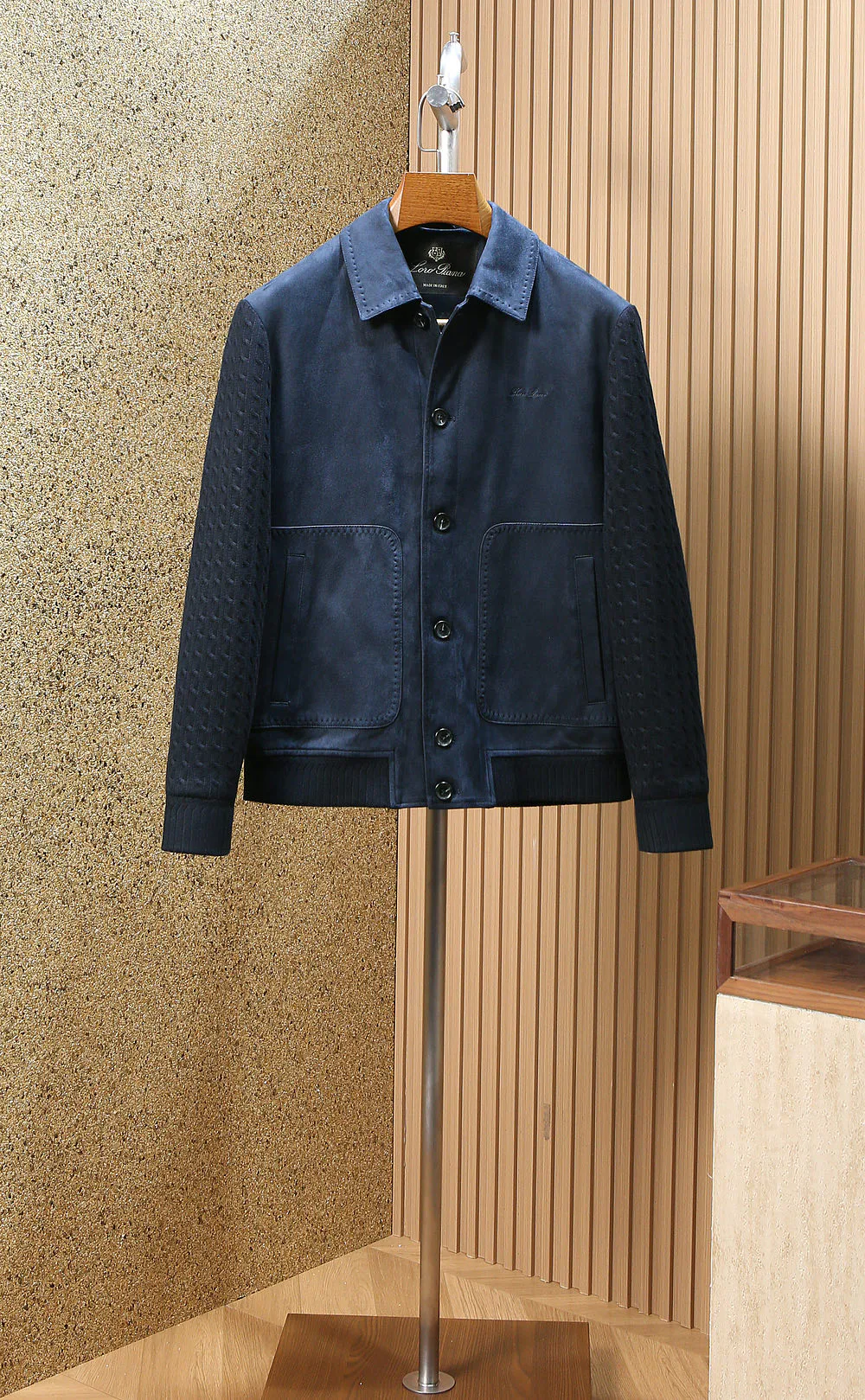 Куртки И Пуховики Мужские Loro Piana 18592529