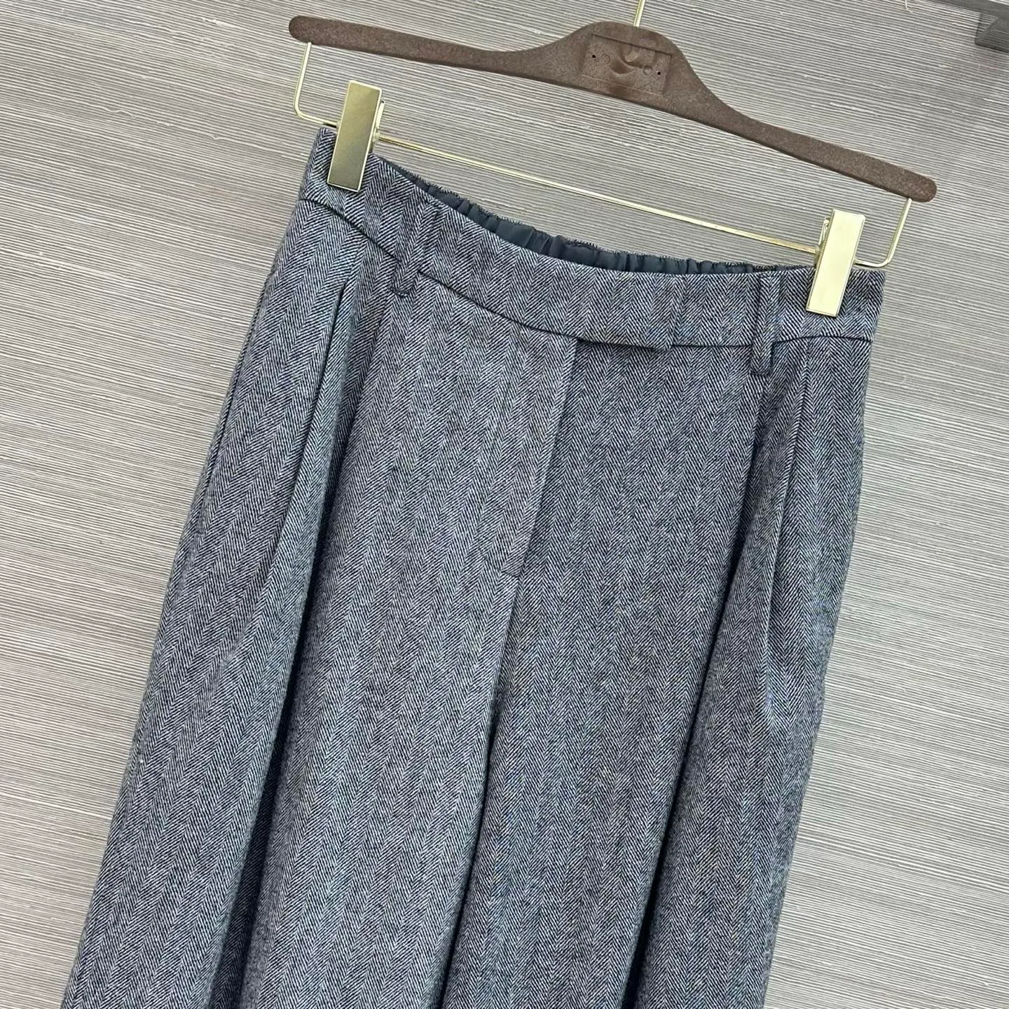 Women's Trousers BRUNELLO CUCINELLI 18210343