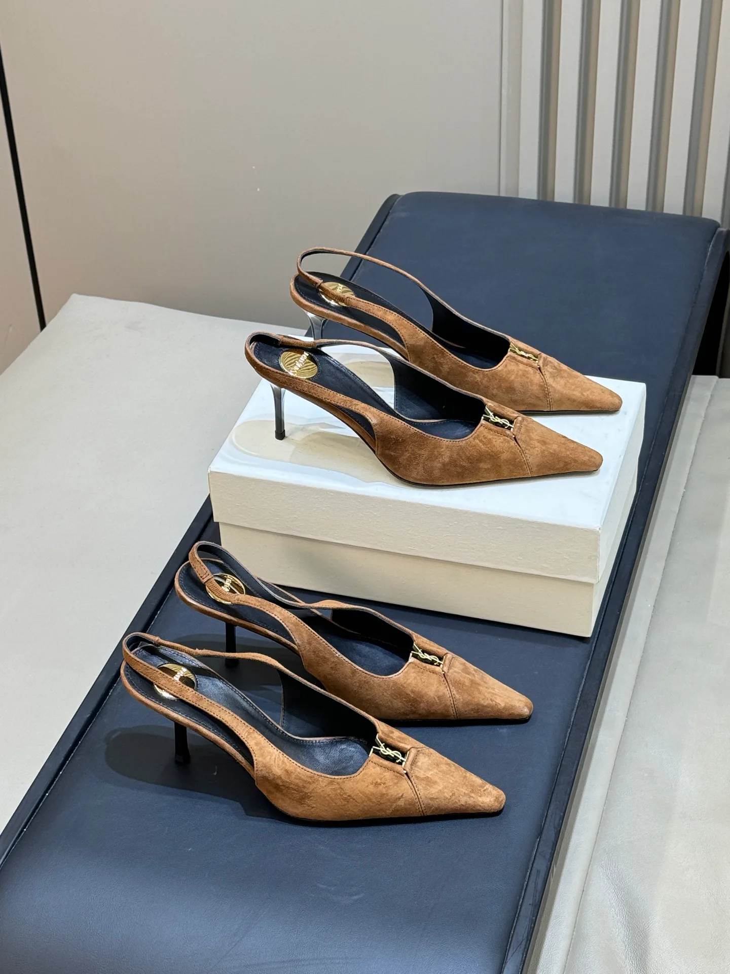 Women's Heels SAINT LAURENT 18073629