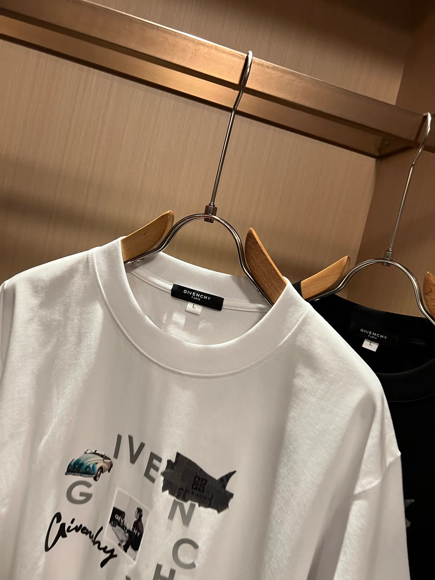 Men's T-Shirts GIVENCHY 18343329