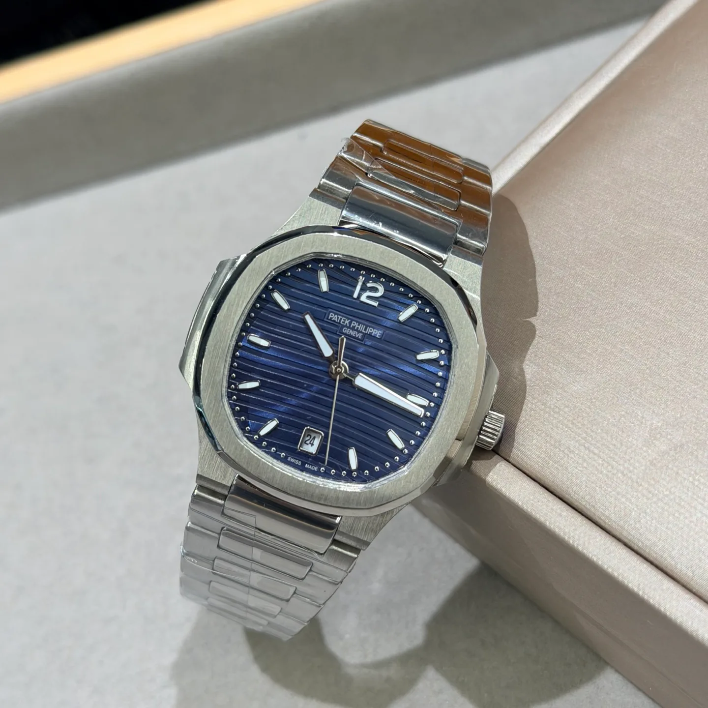 Women's Watches PATEK PHILIPPE 17870337
