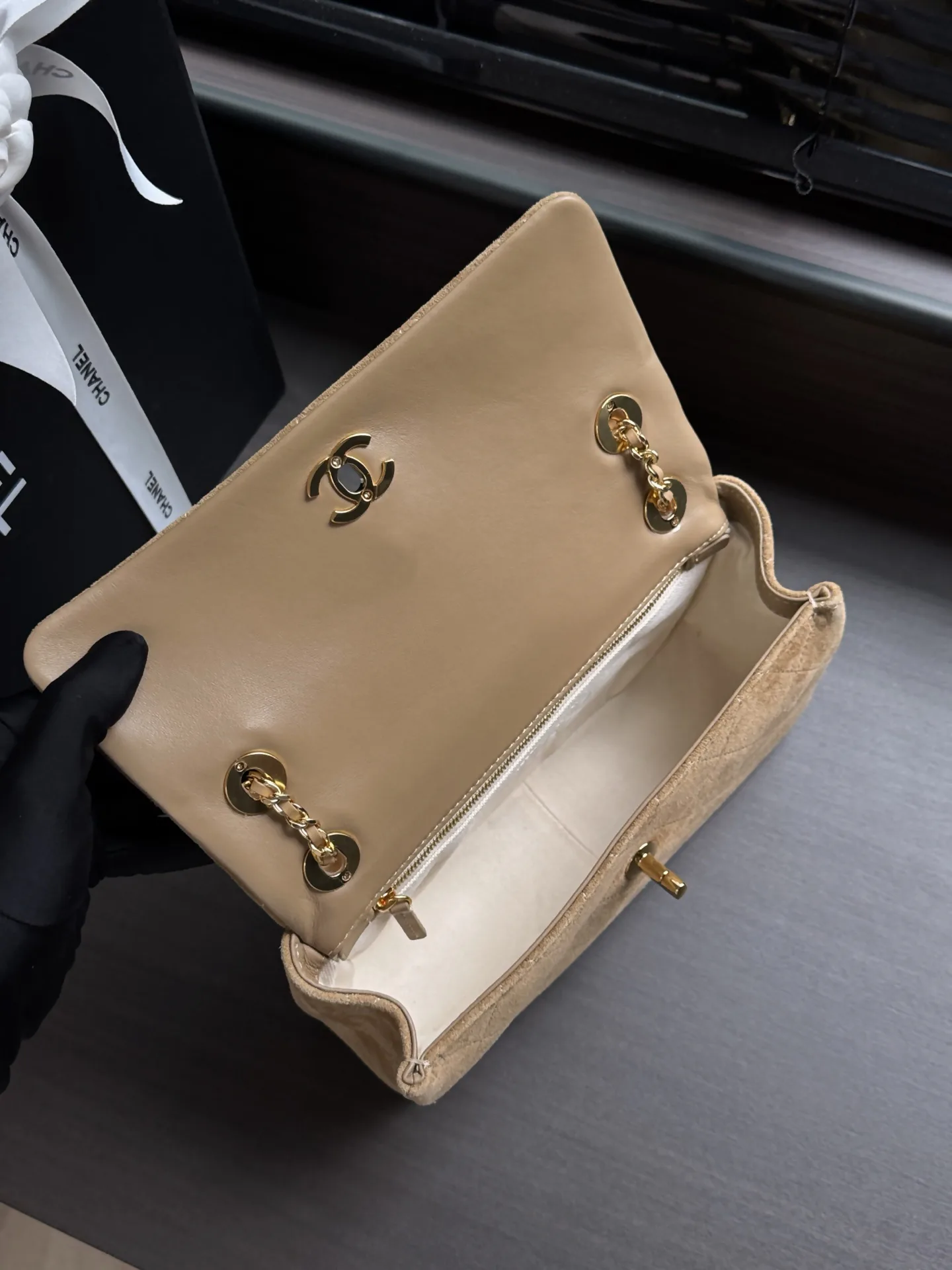 Women's Classic Handbags CHANEL 17657483