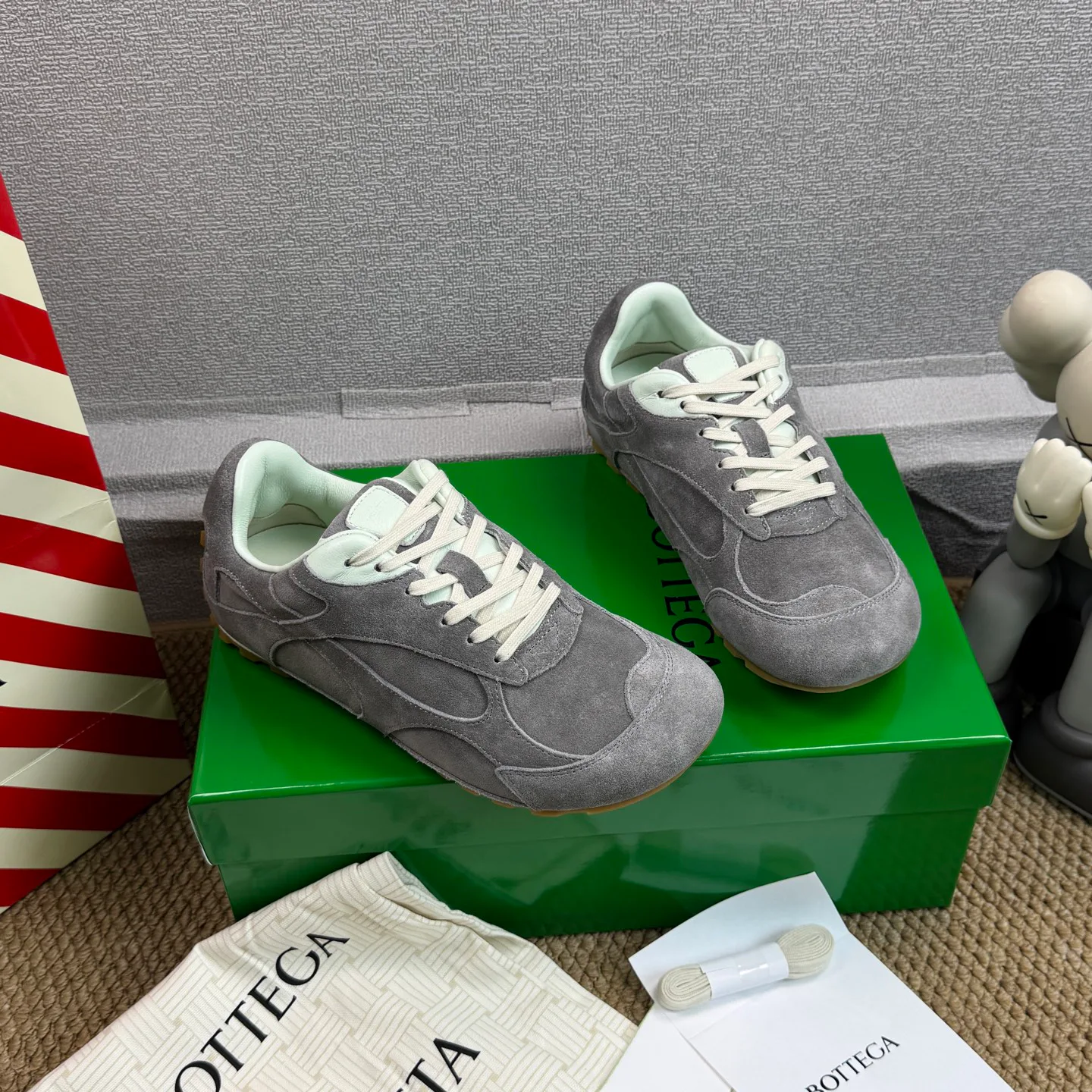 Women's Sneakers BOTTEGA VENETA 17808409