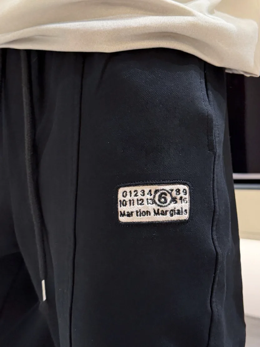 Men's Trousers MAISON MARGIELA 18499719