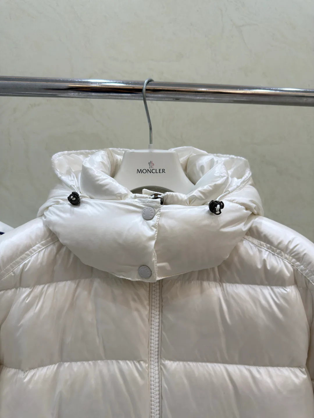 Men's Jackets And Down Jackets MONCLER 18383102