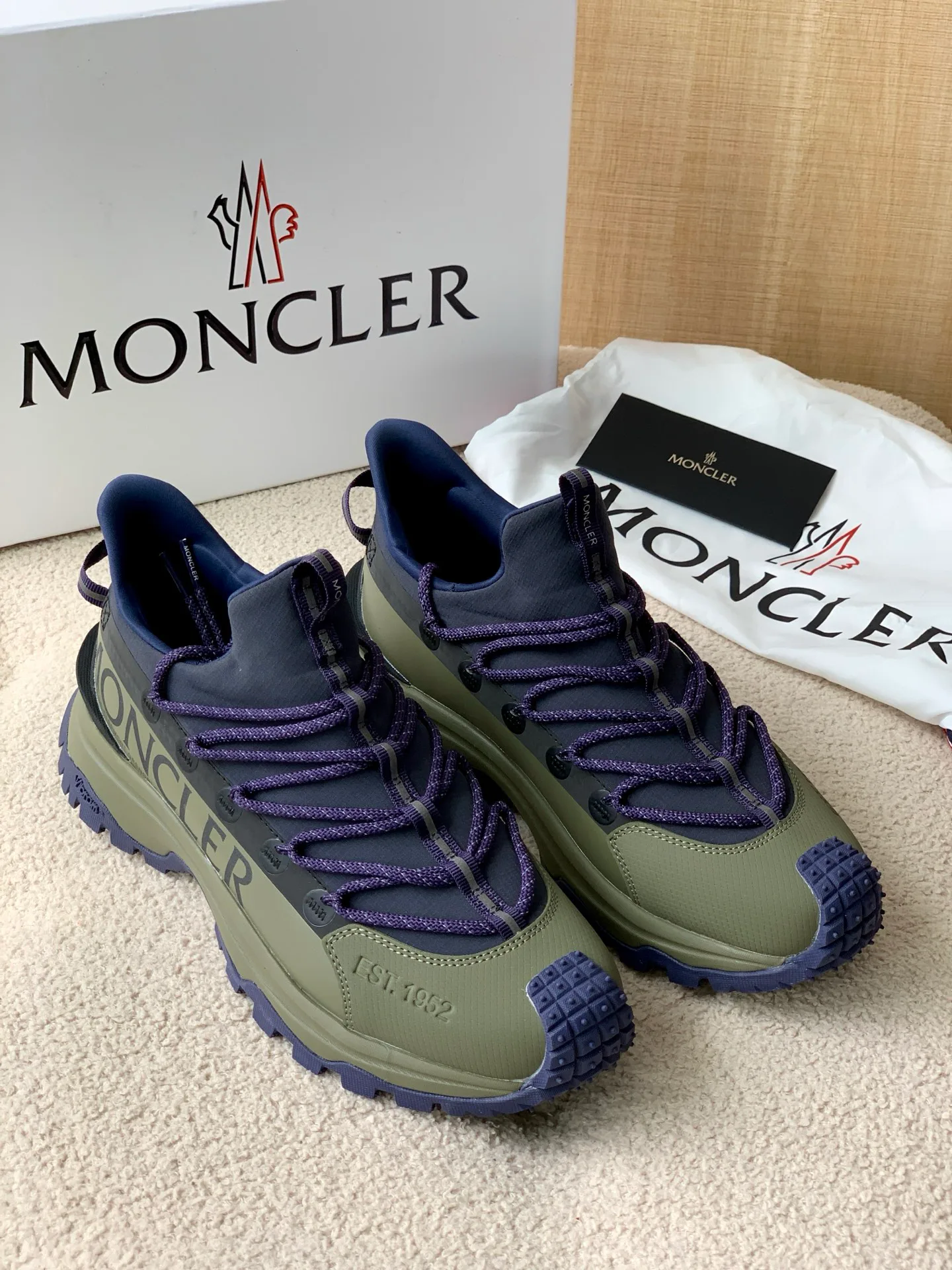 Women's Sneakers MONCLER 17760087
