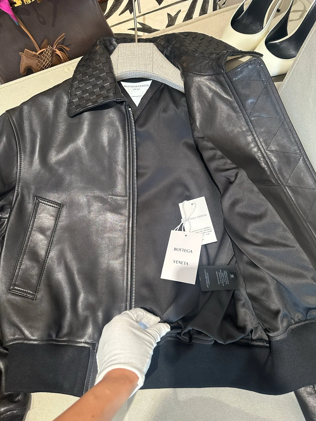 Women's Leather Jackets And Sheepskin Coats BOTTEGA VENETA 17934097
