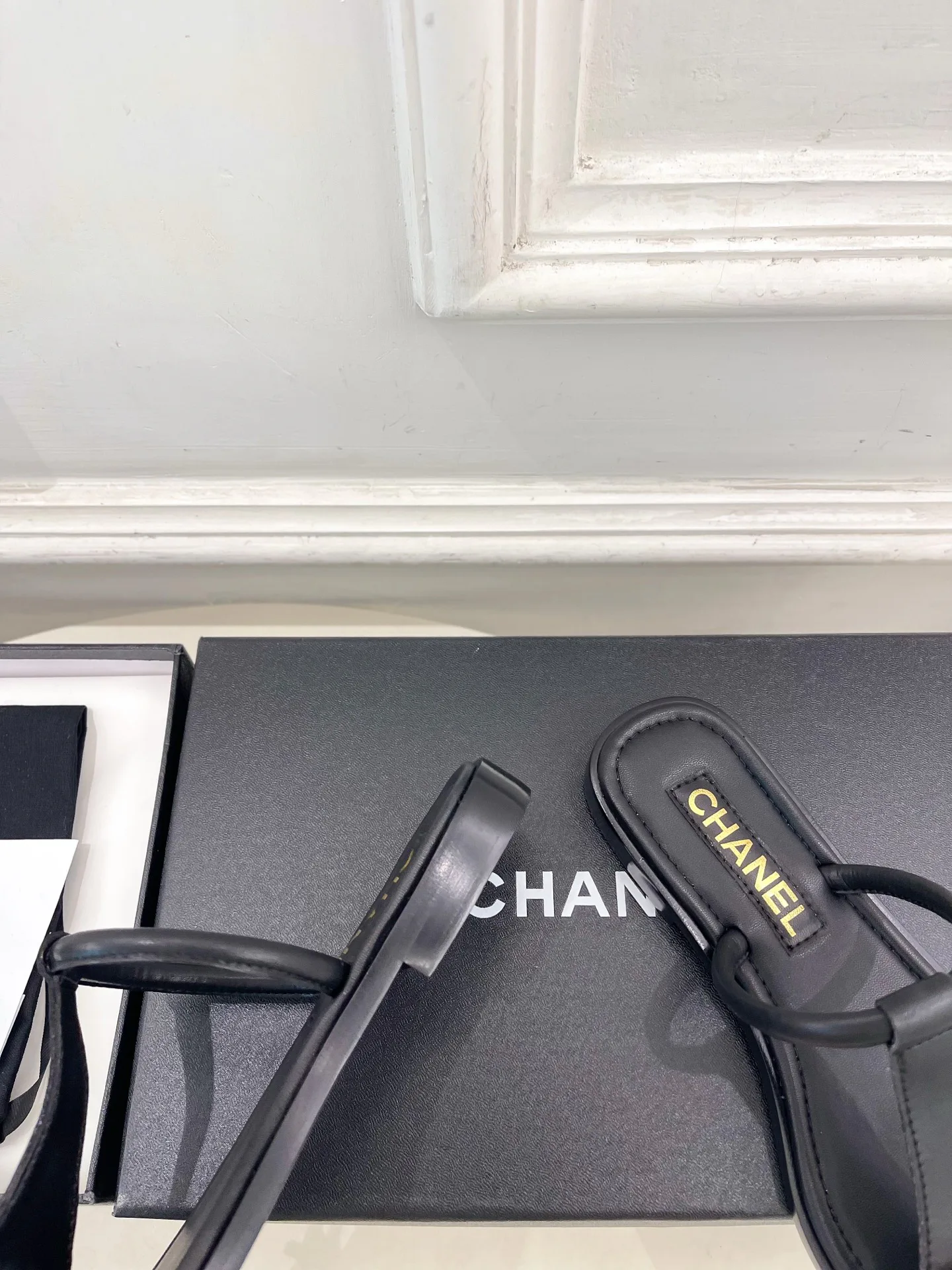 Women's Flip-Flops CHANEL 17506920