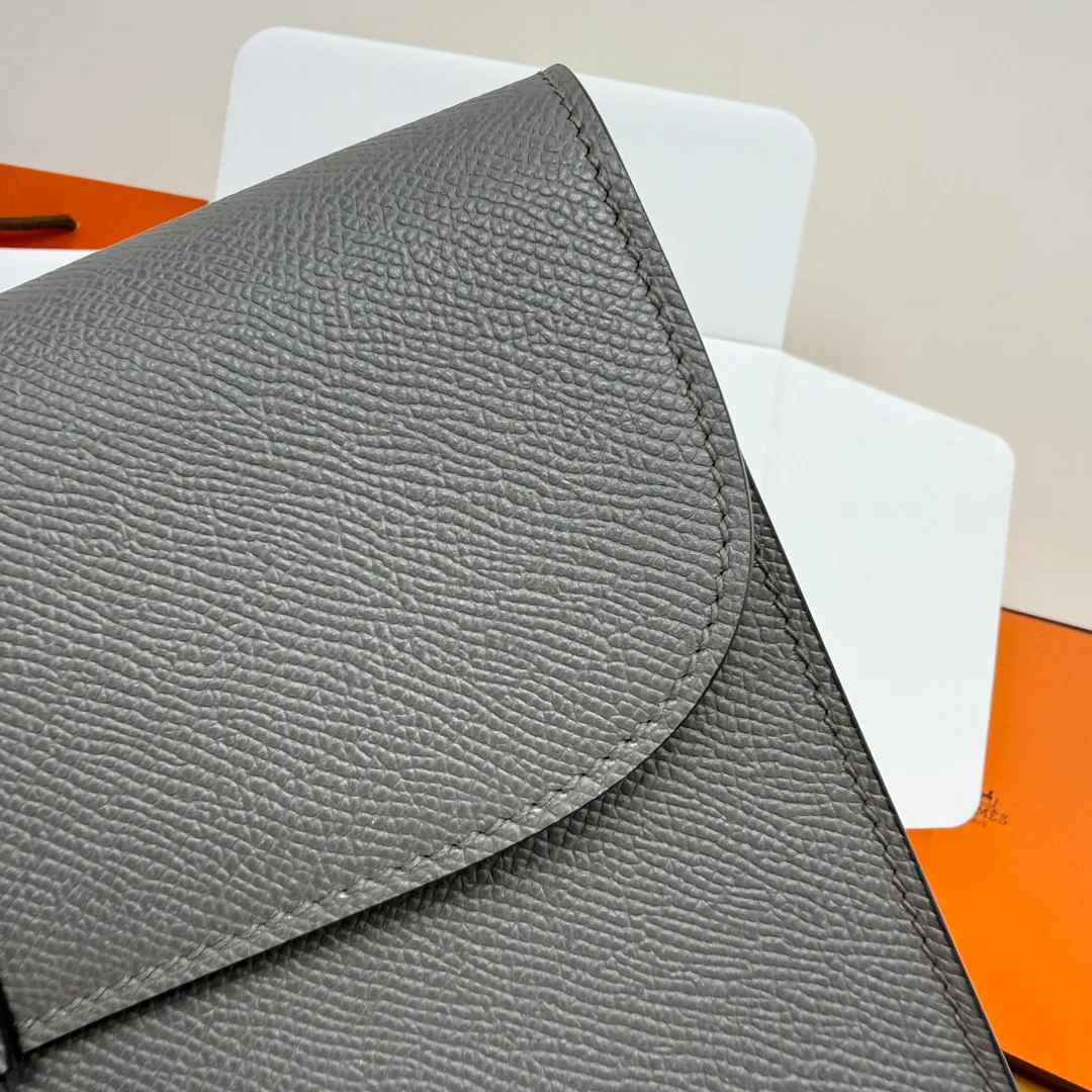 Women's Clutches HERMES 18077356