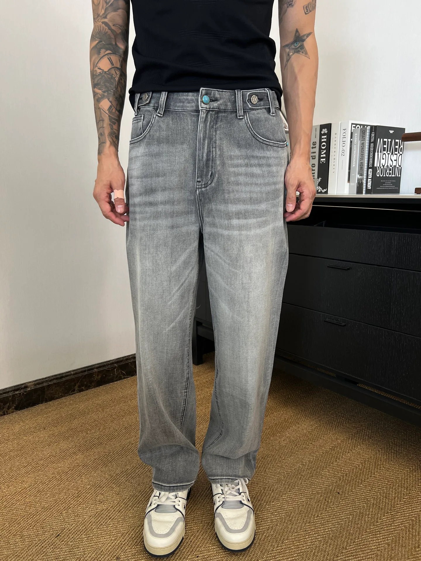 Men's Jeans LOUIS VUITTON 18395797