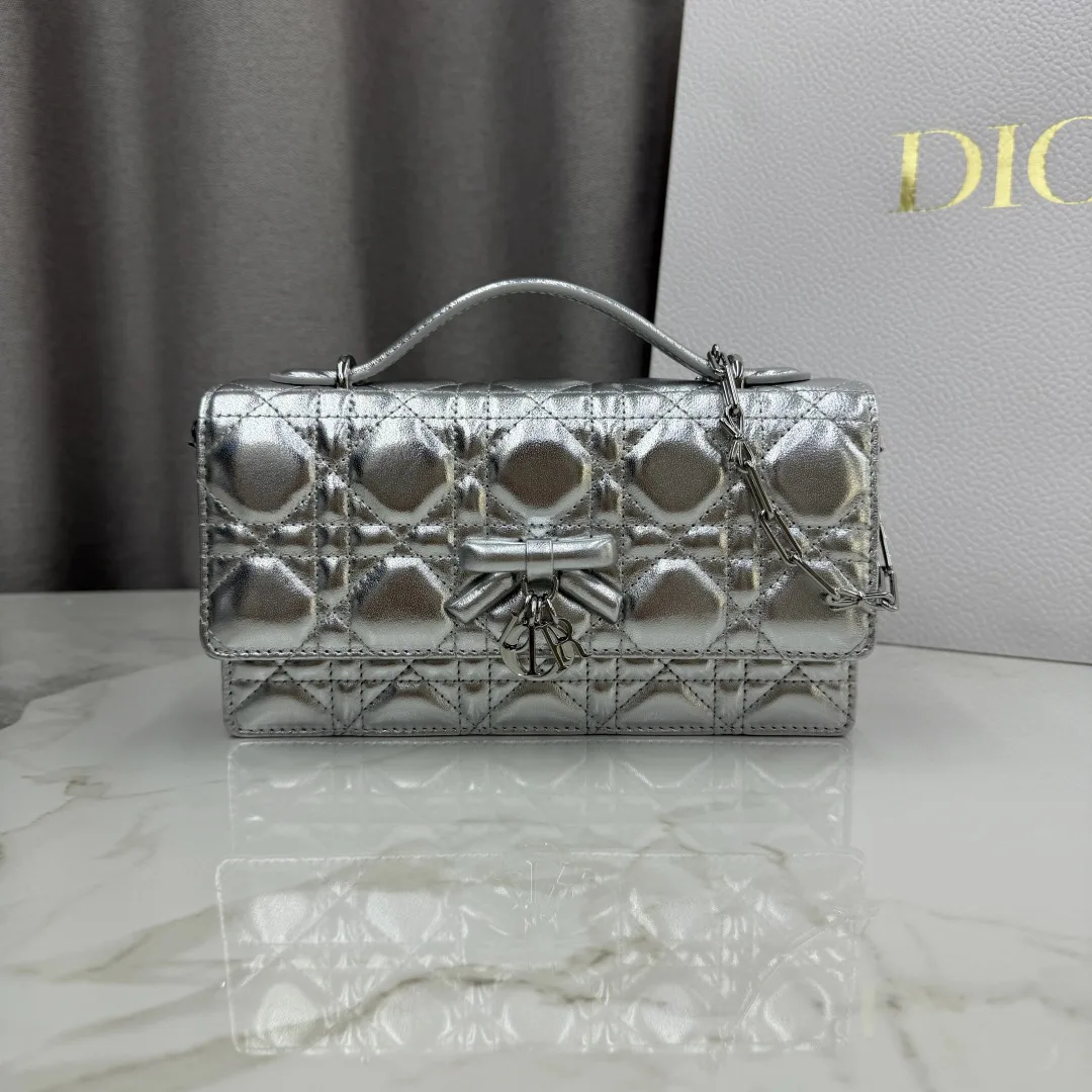 Women's Classic Handbags CHRISTIAN DIOR 18116375