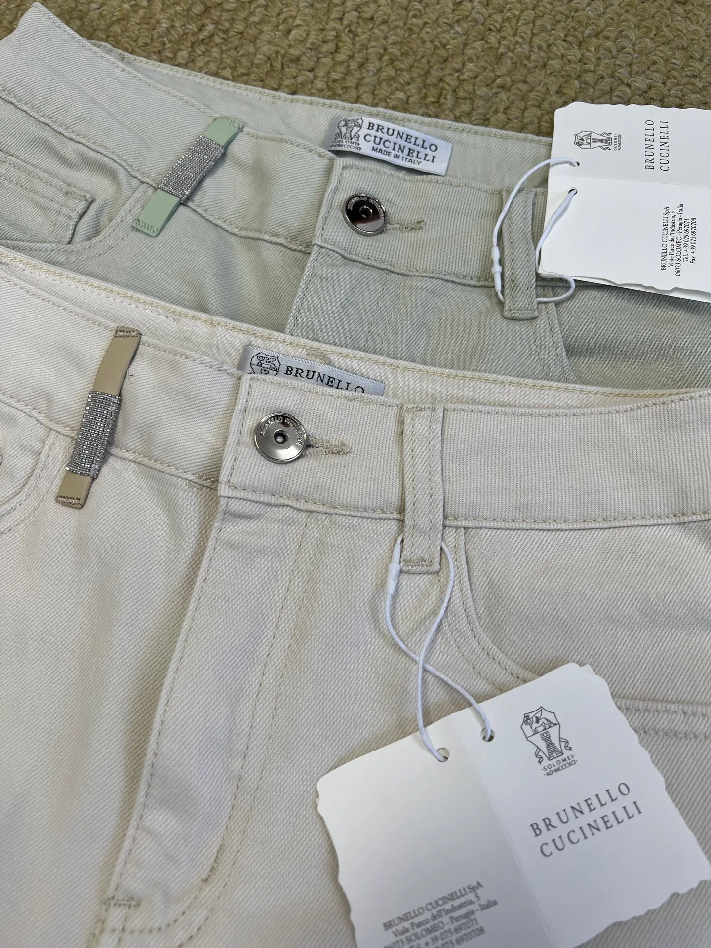 Women's Shorts BRUNELLO CUCINELLI 18174572