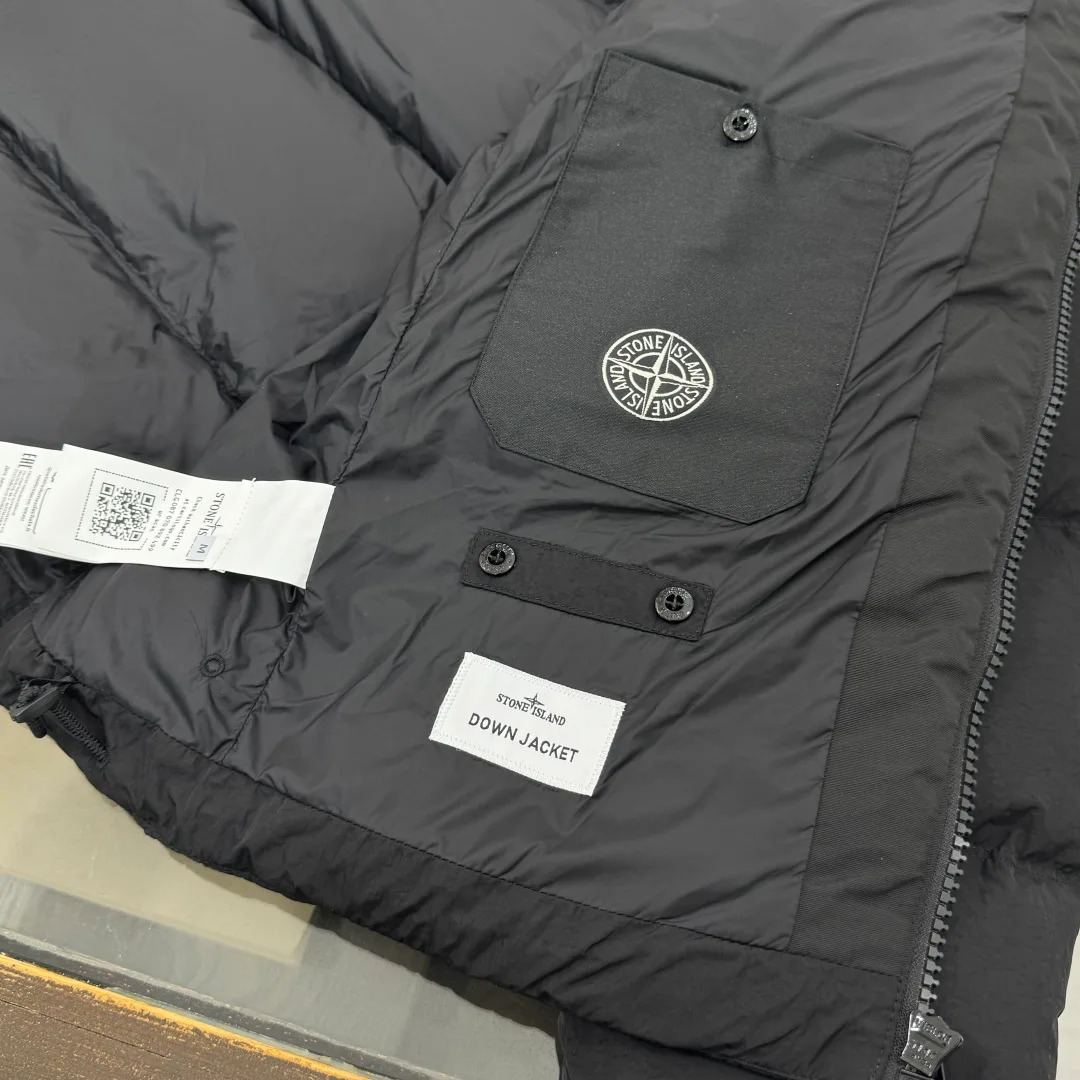 Men's Jackets And Down Jackets STONE ISLAND 18002090