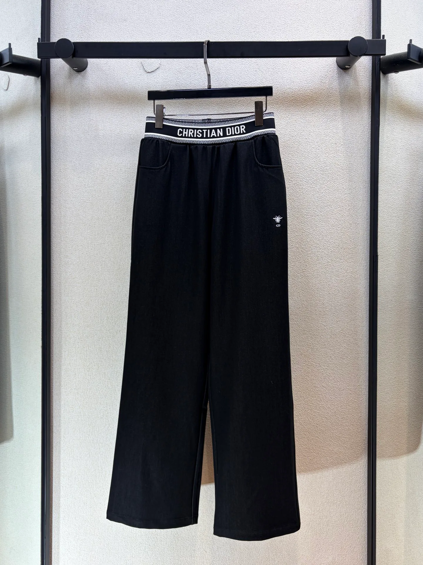 Брюки Женские Christian Dior 18605912