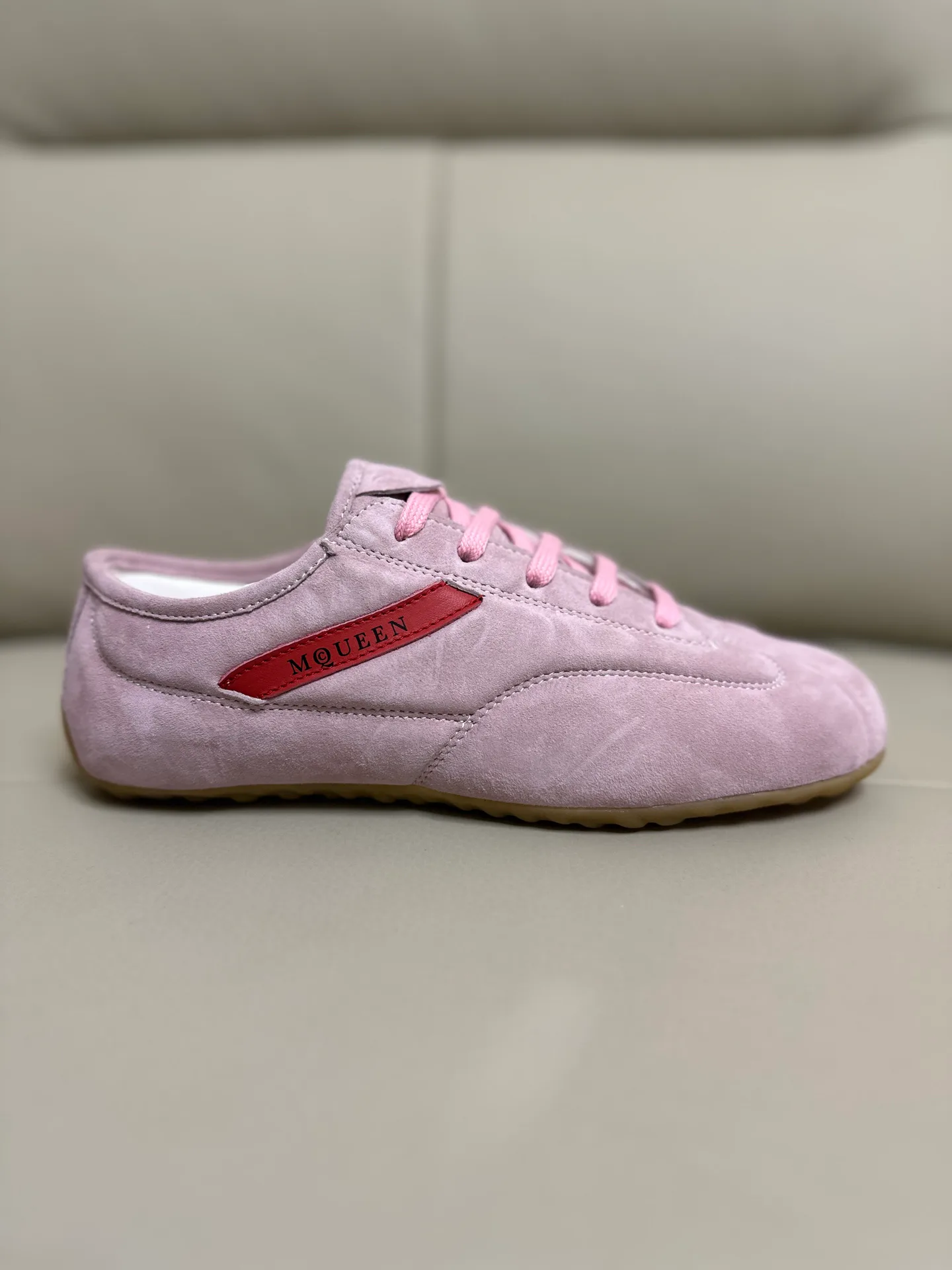 Кроссовки Женские Alexander Mcqueen 18616733