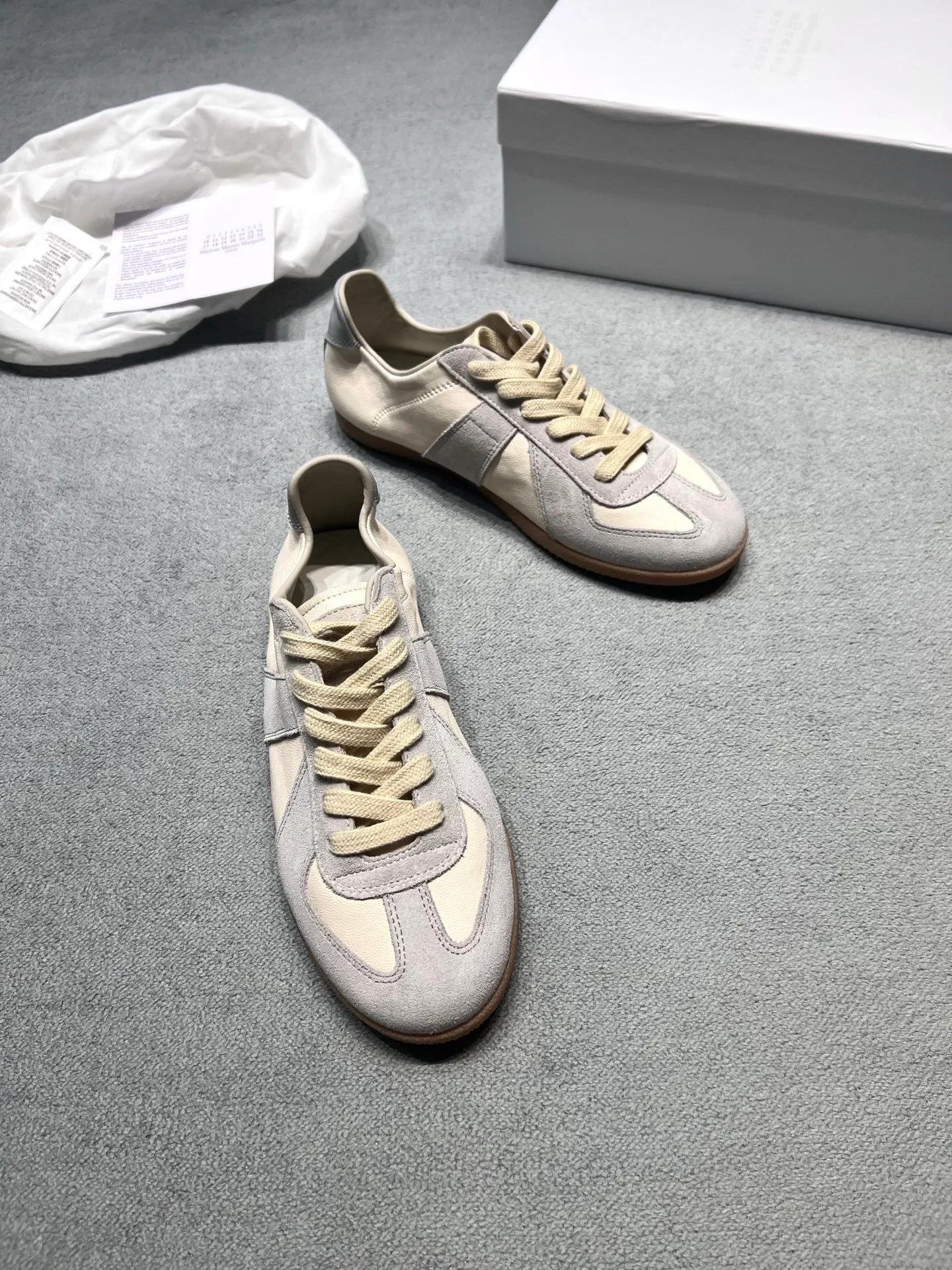Women's Sneakers MAISON MARGIELA 18366871
