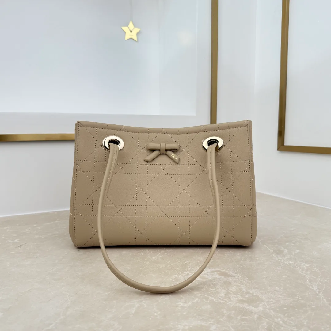 Women's Classic Handbags CHRISTIAN DIOR 18187884