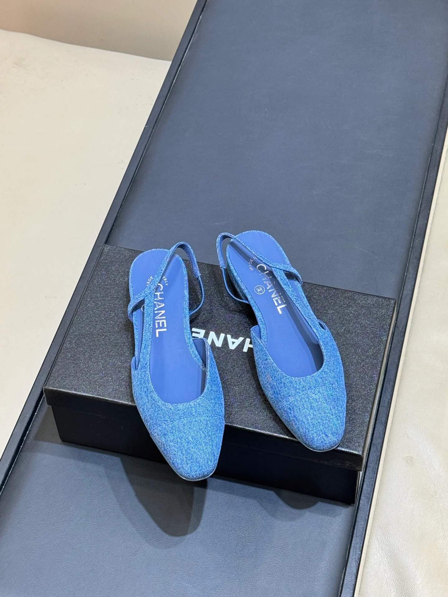 Women's Heels CHANEL 18073212
