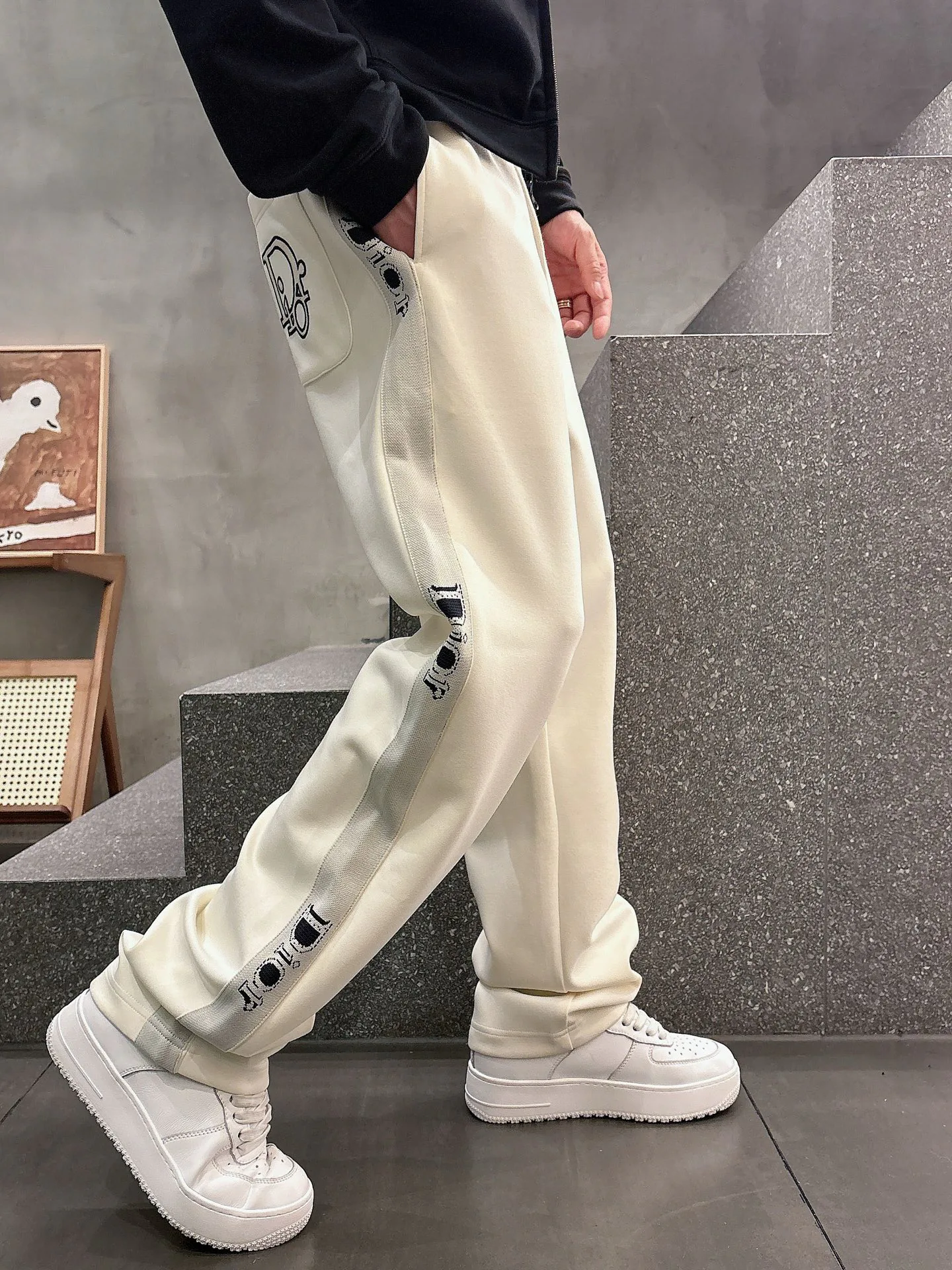 Брюки Мужские Christian Dior 18596839