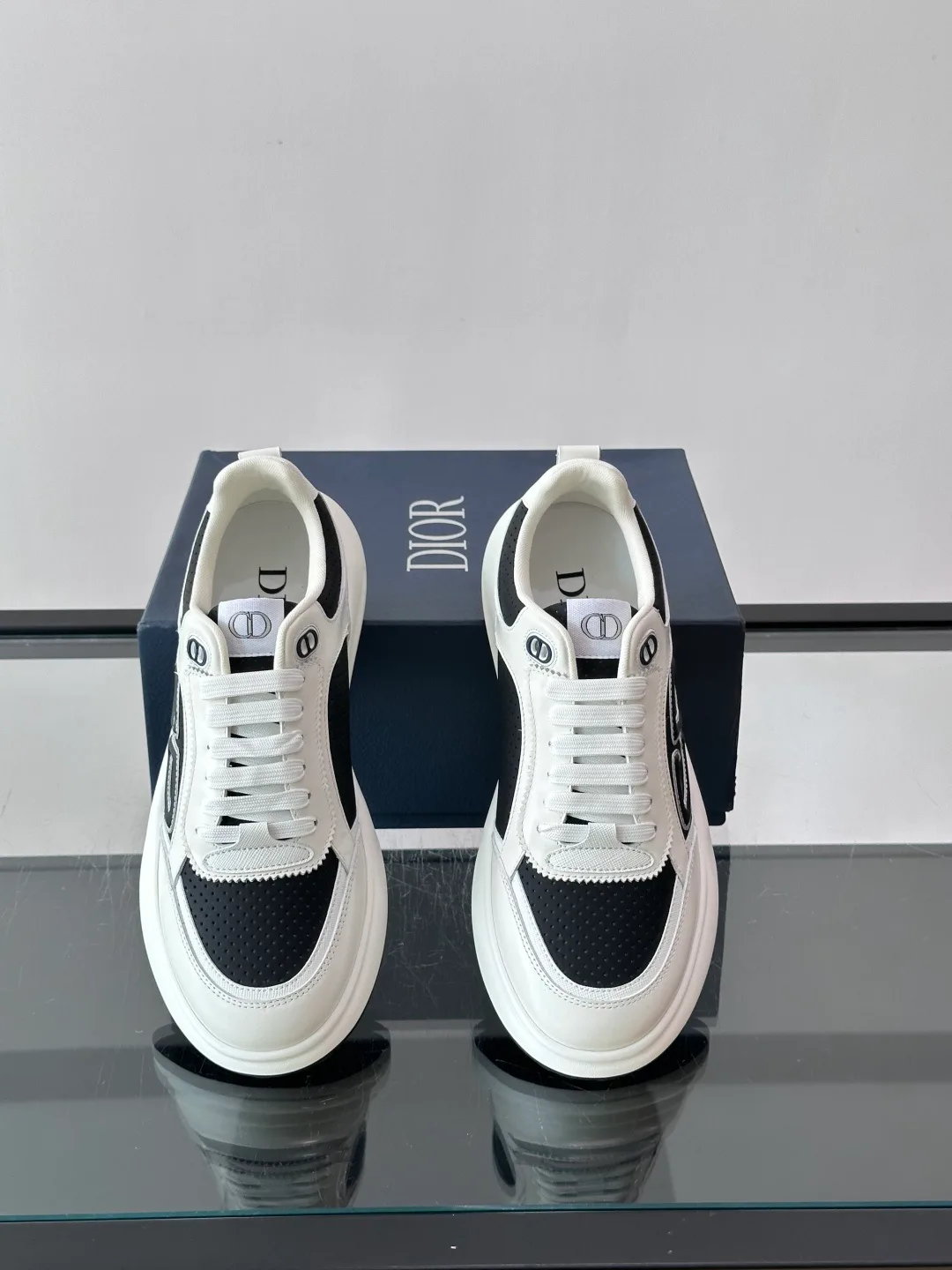 Men's Sneakers CHRISTIAN DIOR 18102346