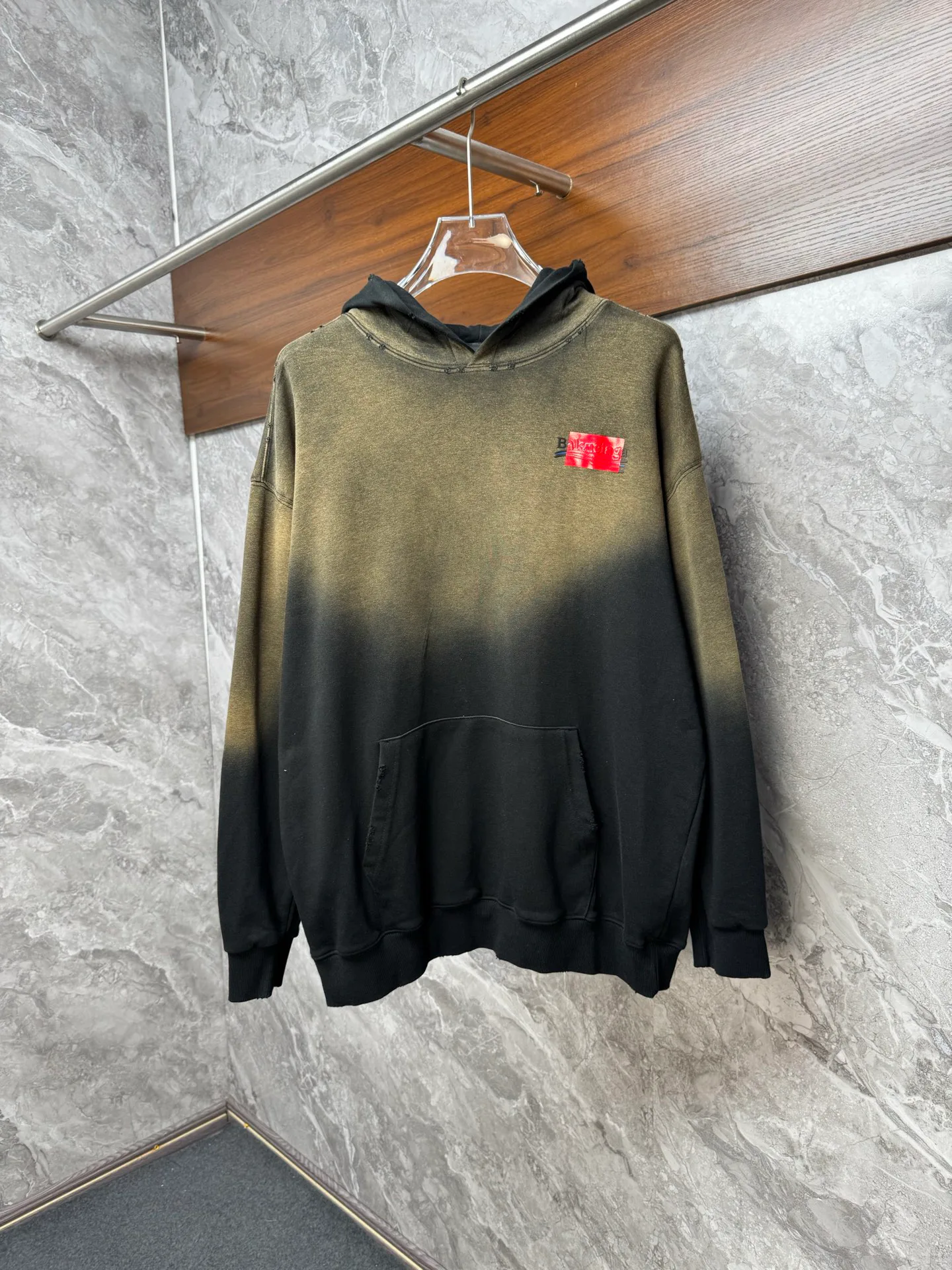 Women's Sweatshirts And Hoodies BALENCIAGA 18182345