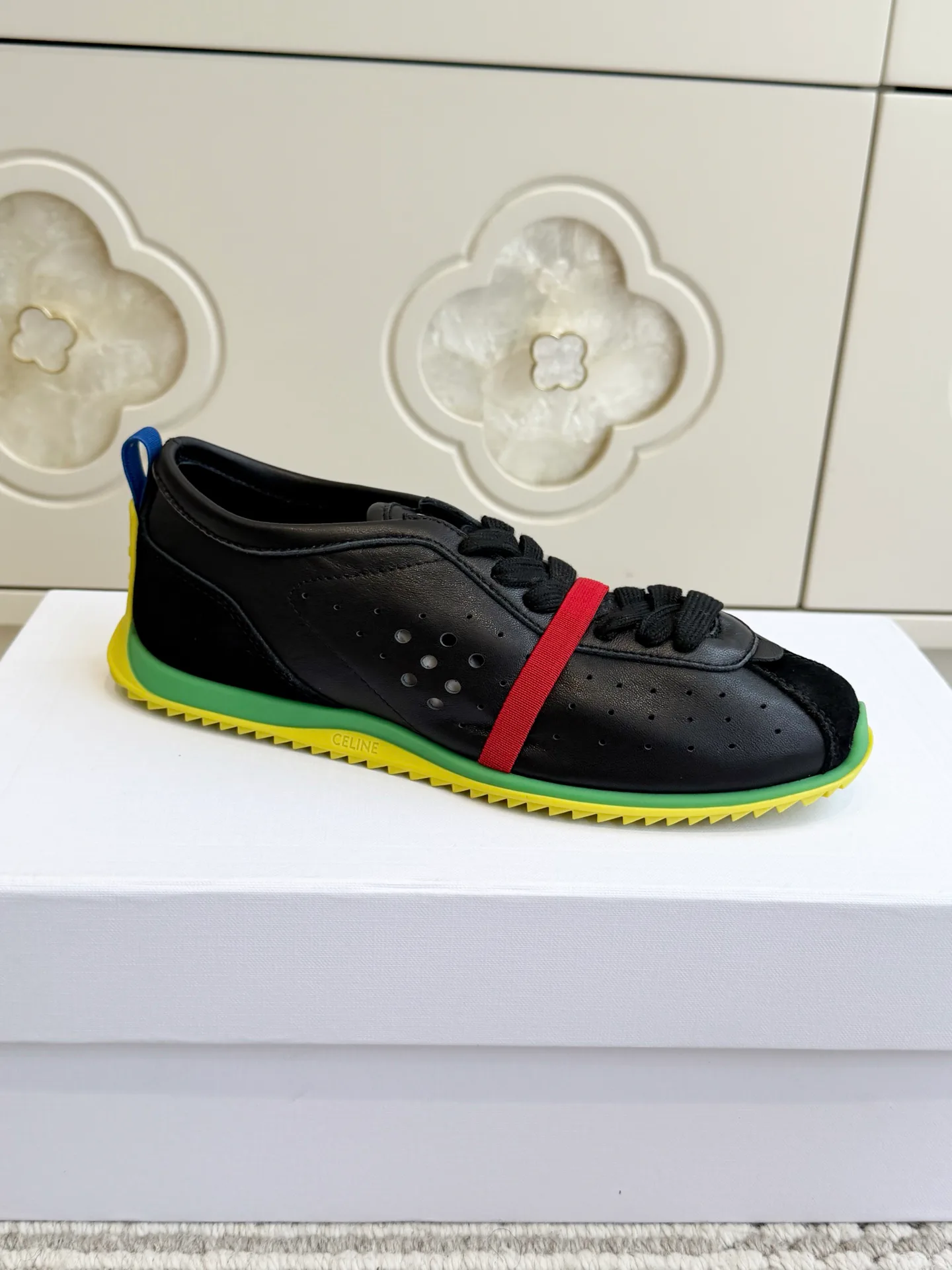 Кроссовки Женские Celine 18559236