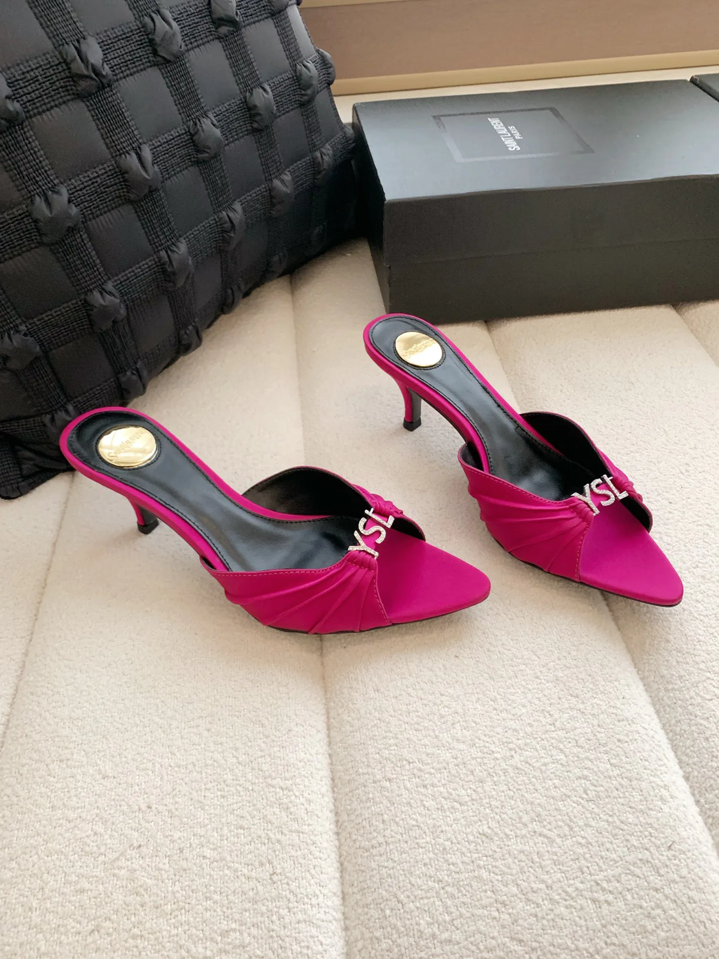 Women's Mules And Clogs SAINT LAURENT 17371765